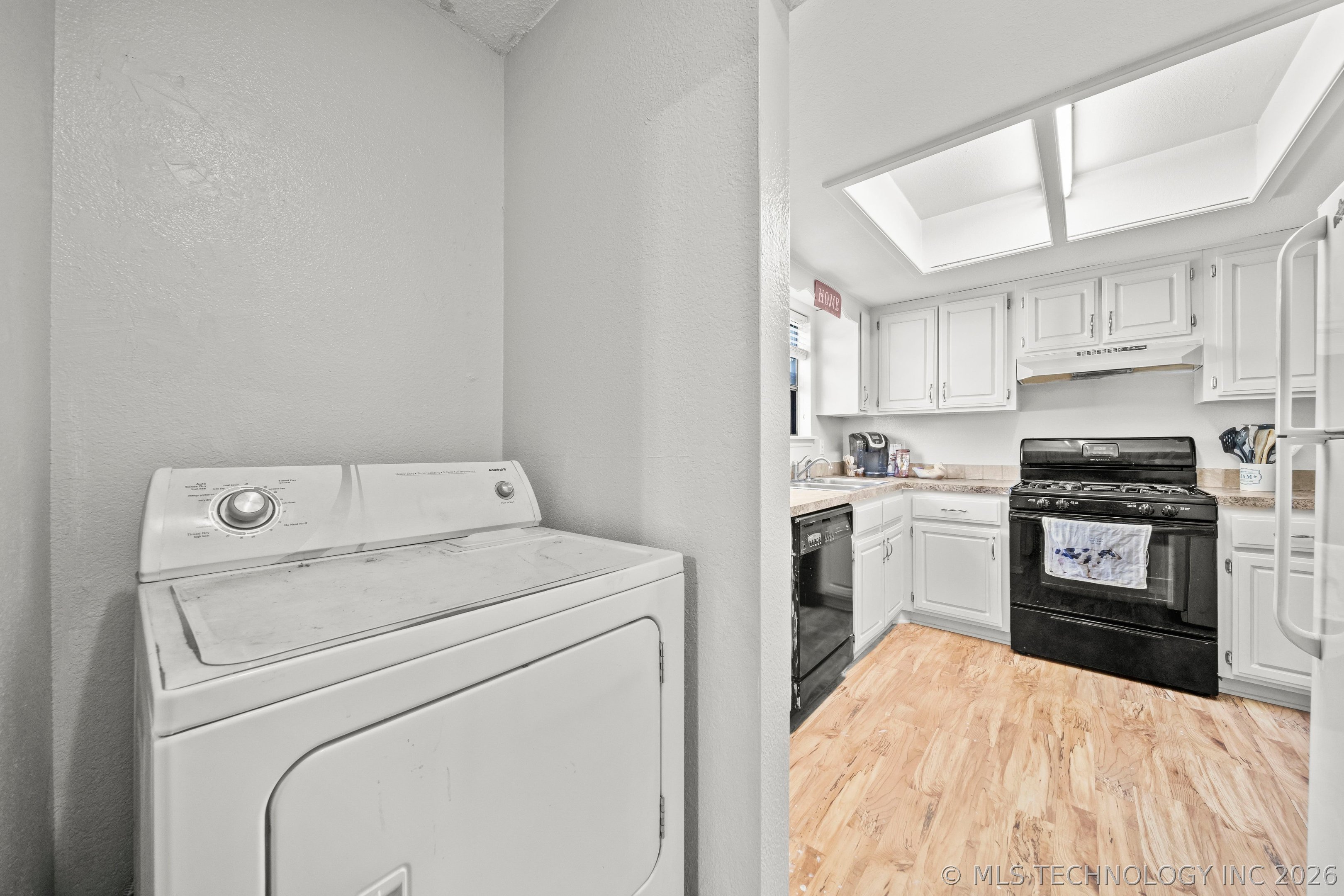 1379 E 140th Street S Property Photo 8