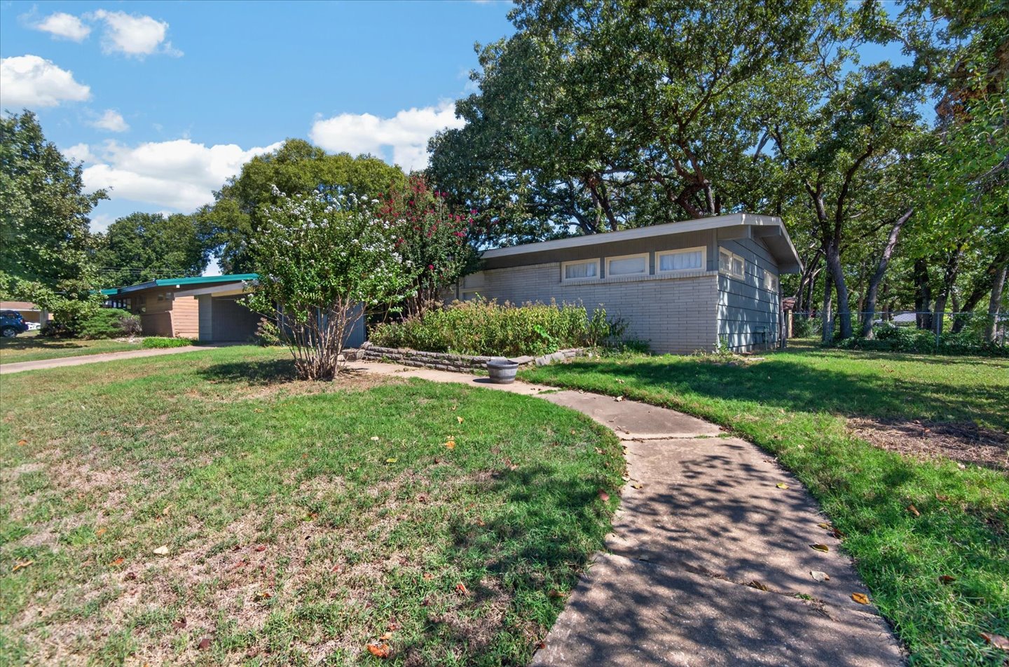 110 Forrest Park Road Property Photo 2