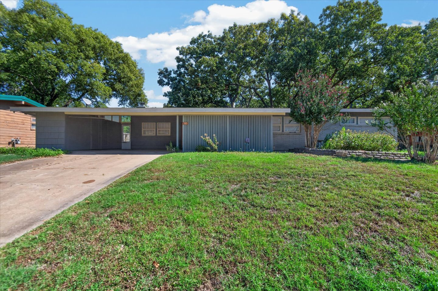 110 Forrest Park Road Property Photo 3