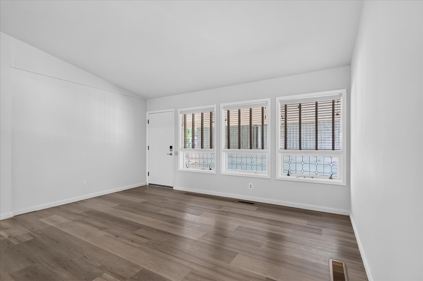 110 Forrest Park Road Property Photo 8