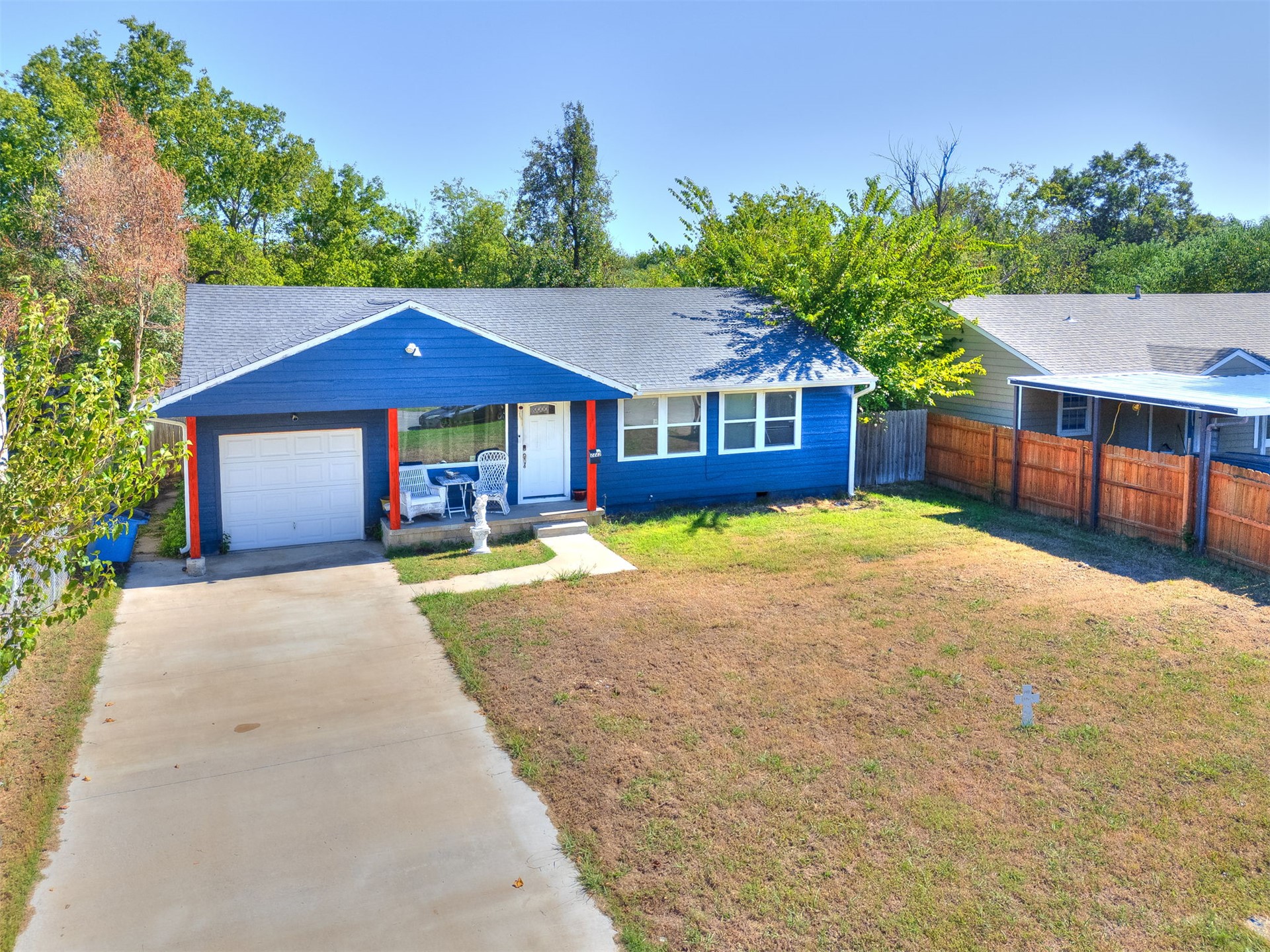 2223 N Louisville Avenue Property Photo 5