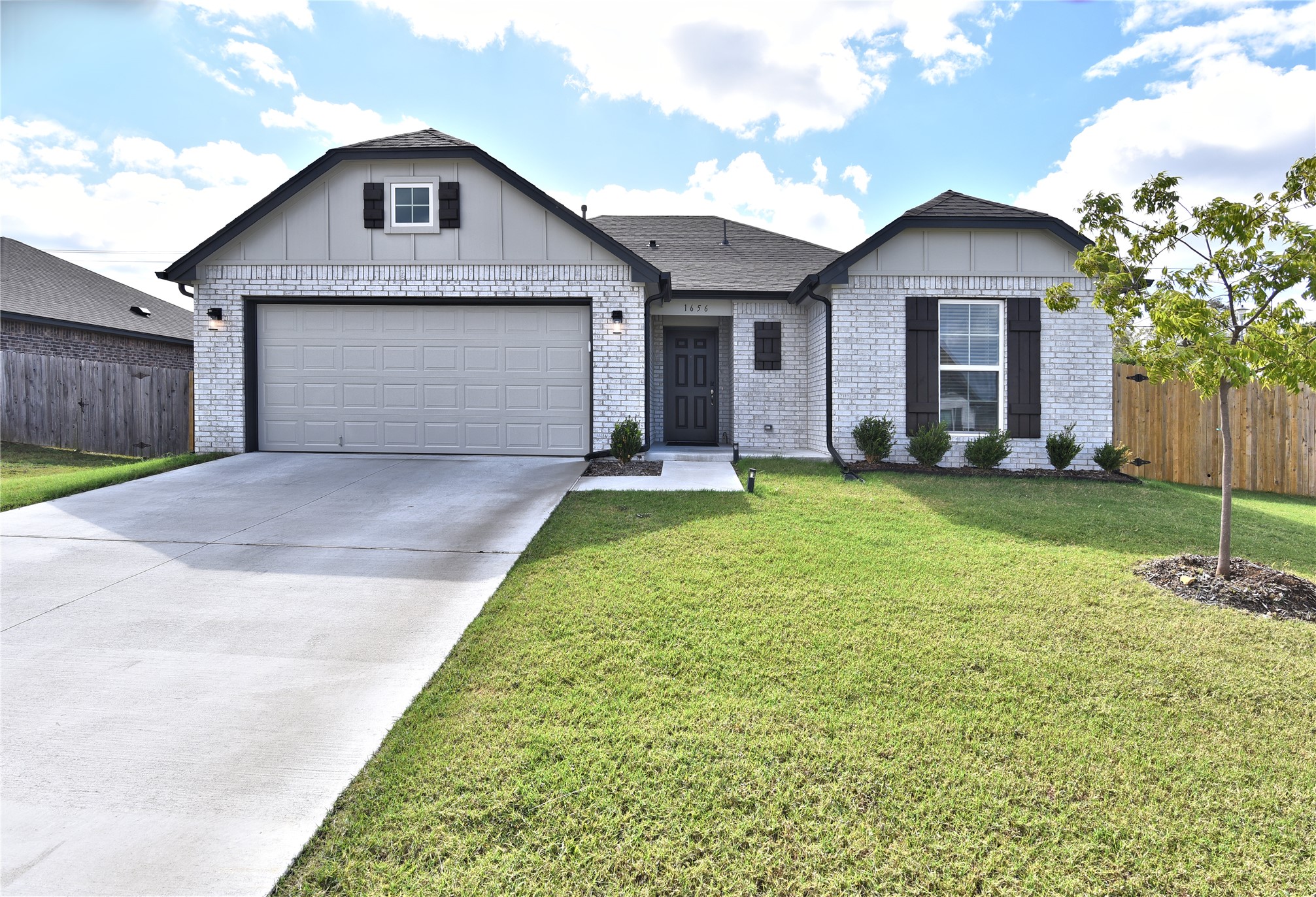 1656 E 140th Place Property Photo 1