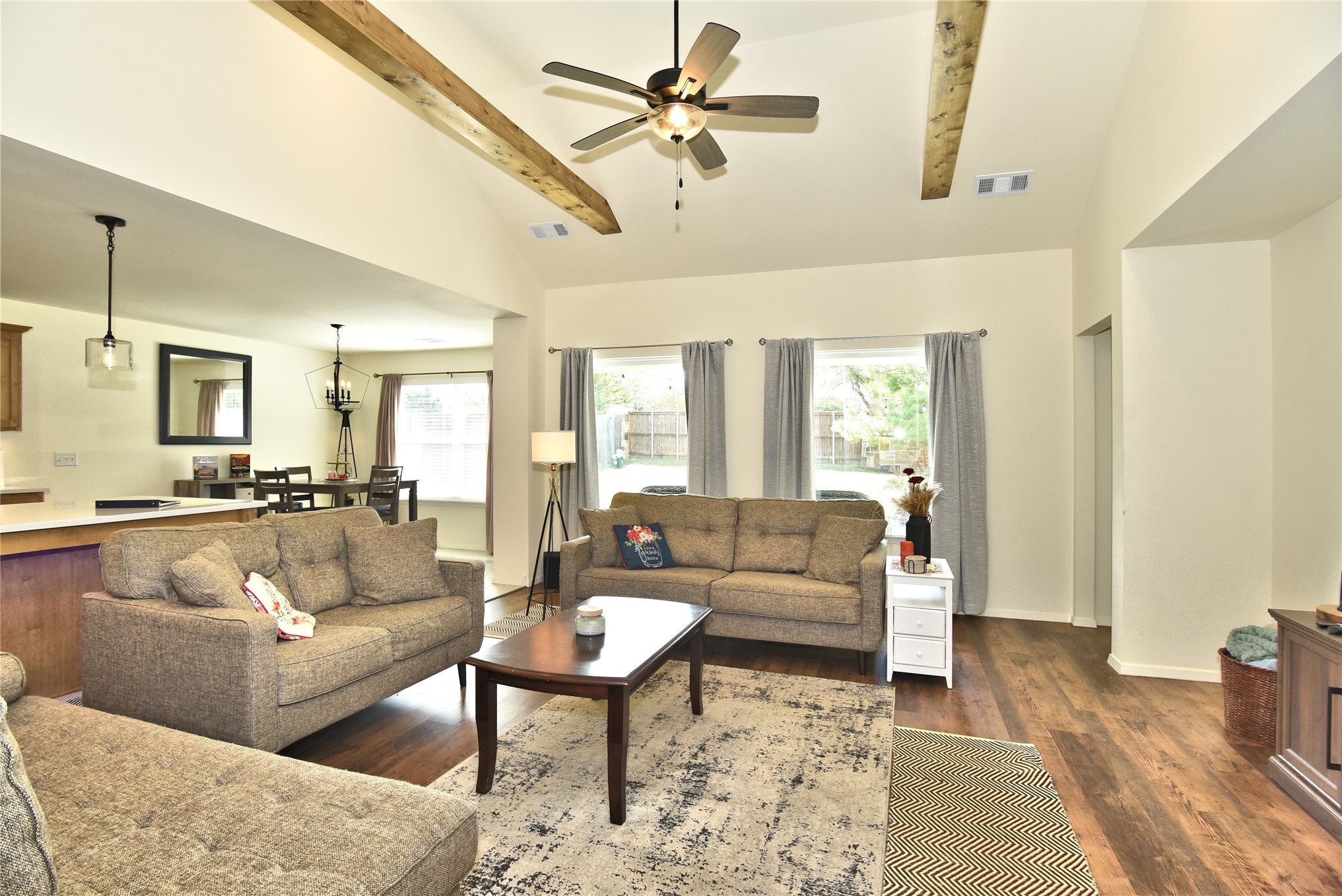 1656 E 140th Place Property Photo 8