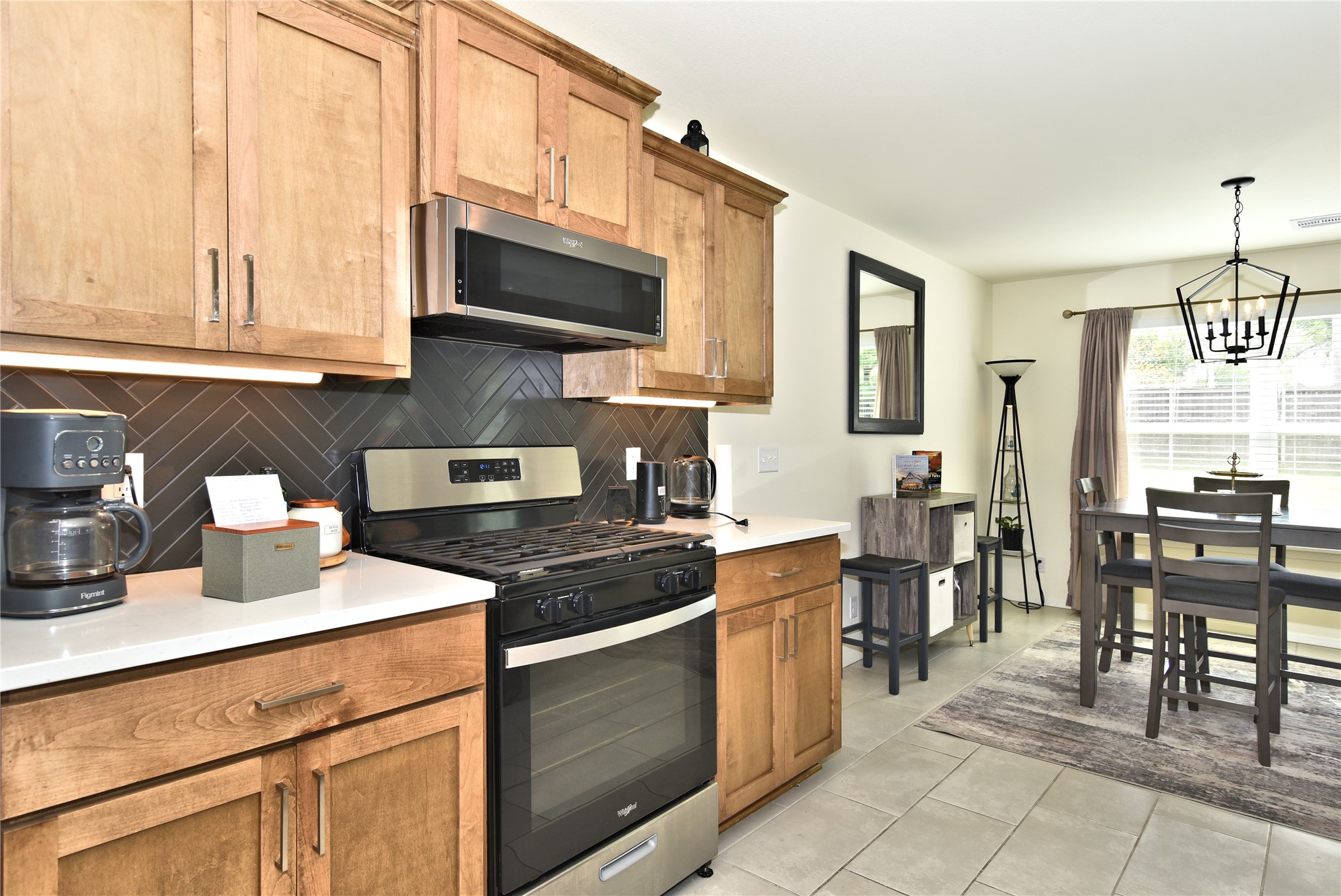 1656 E 140th Place Property Photo 14