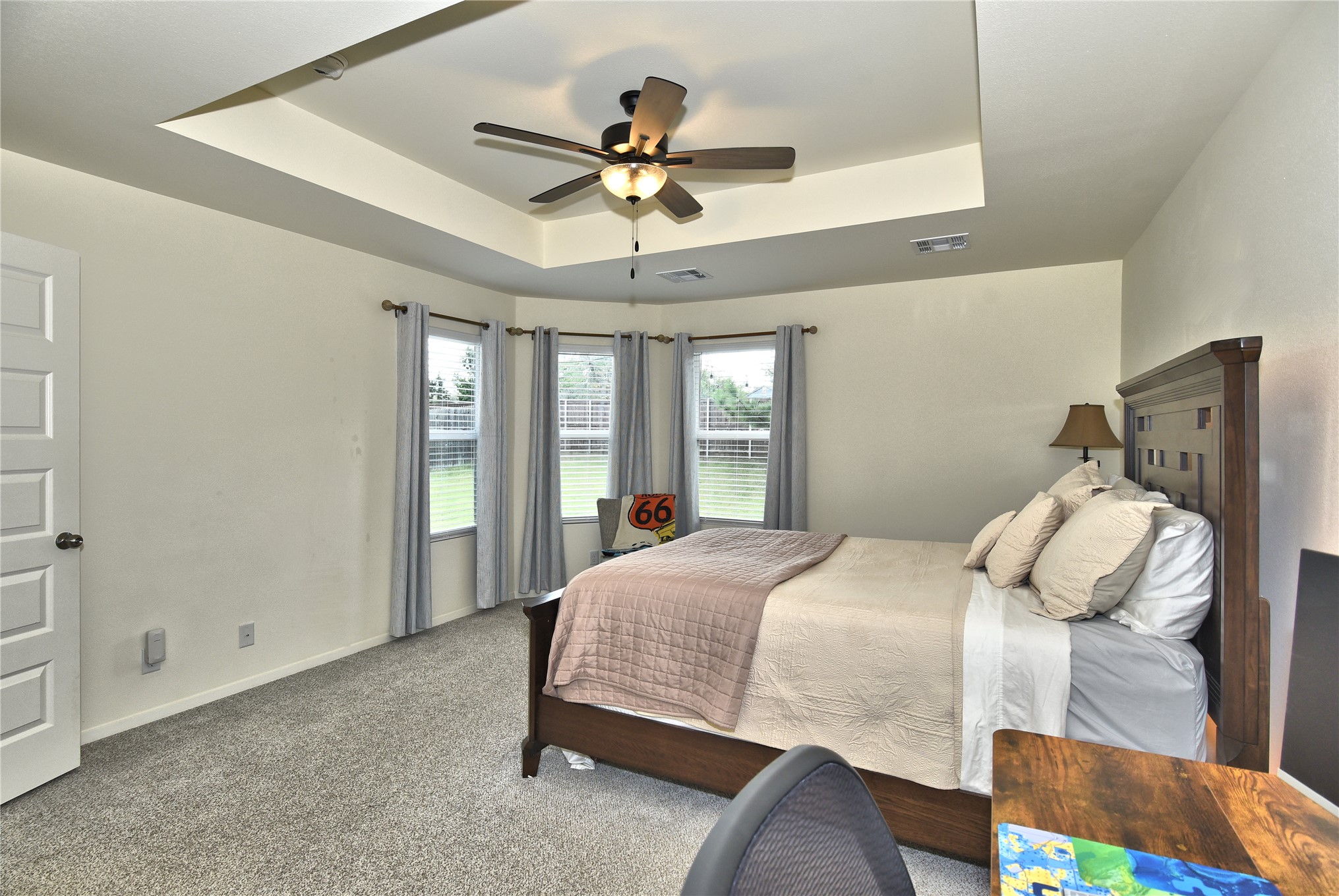 1656 E 140th Place Property Photo 18