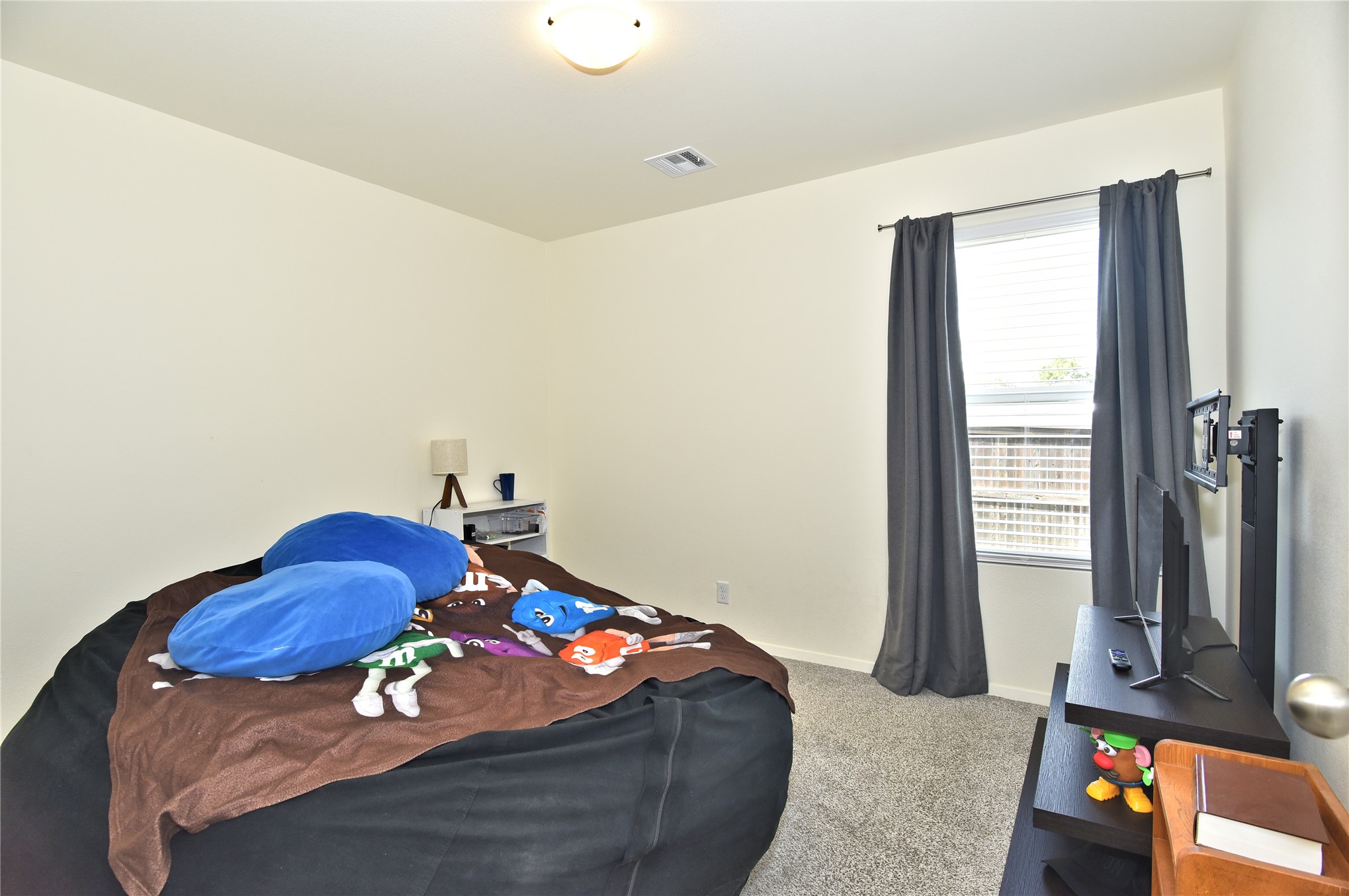 1656 E 140th Place Property Photo 22