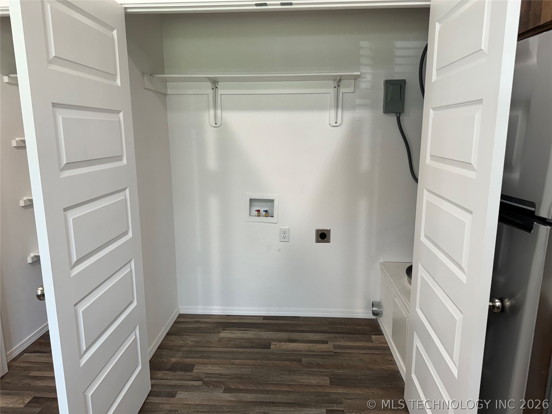 1751 W Main Street Property Photo 6