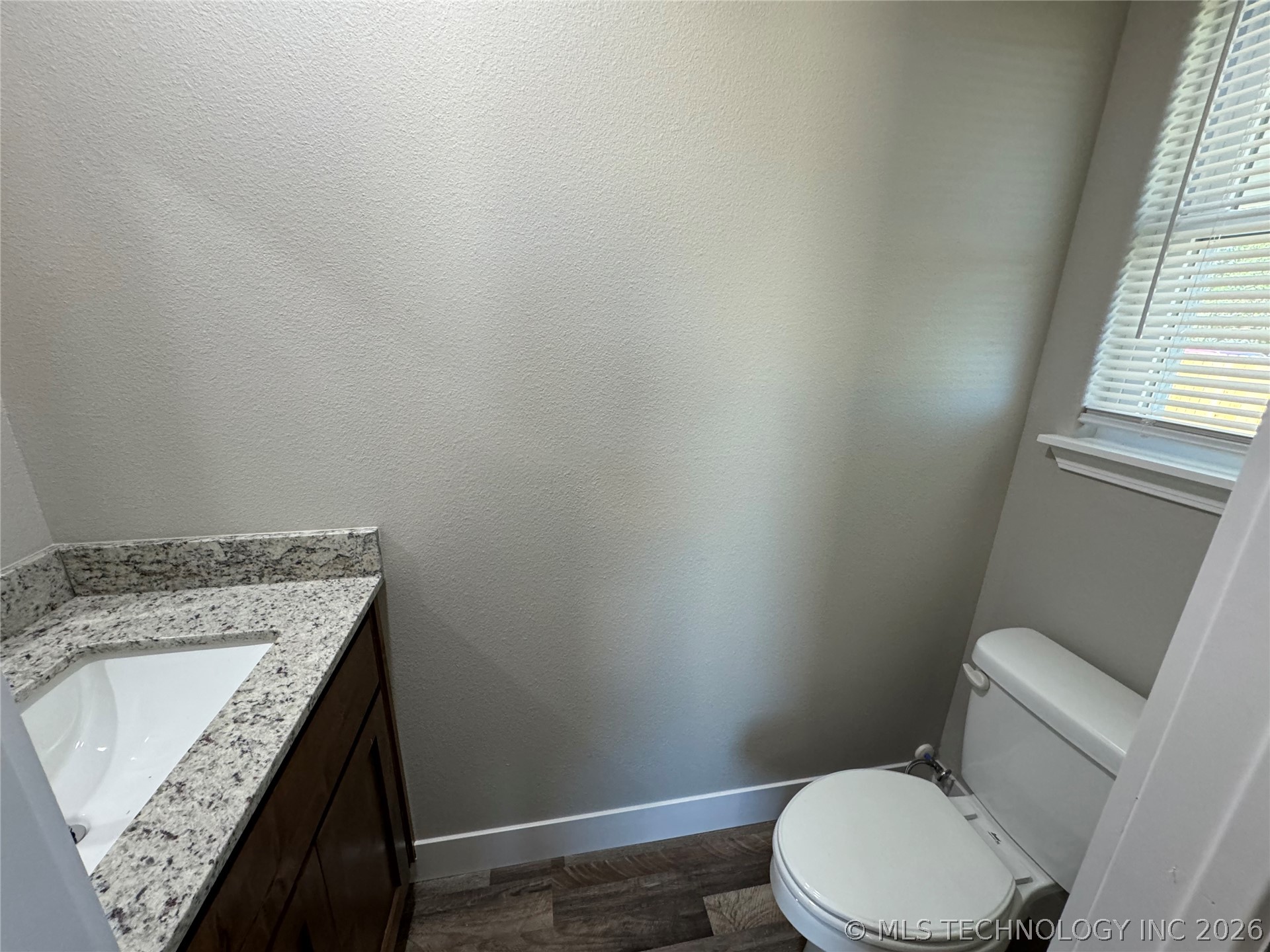 1751 W Main Street Property Photo 15