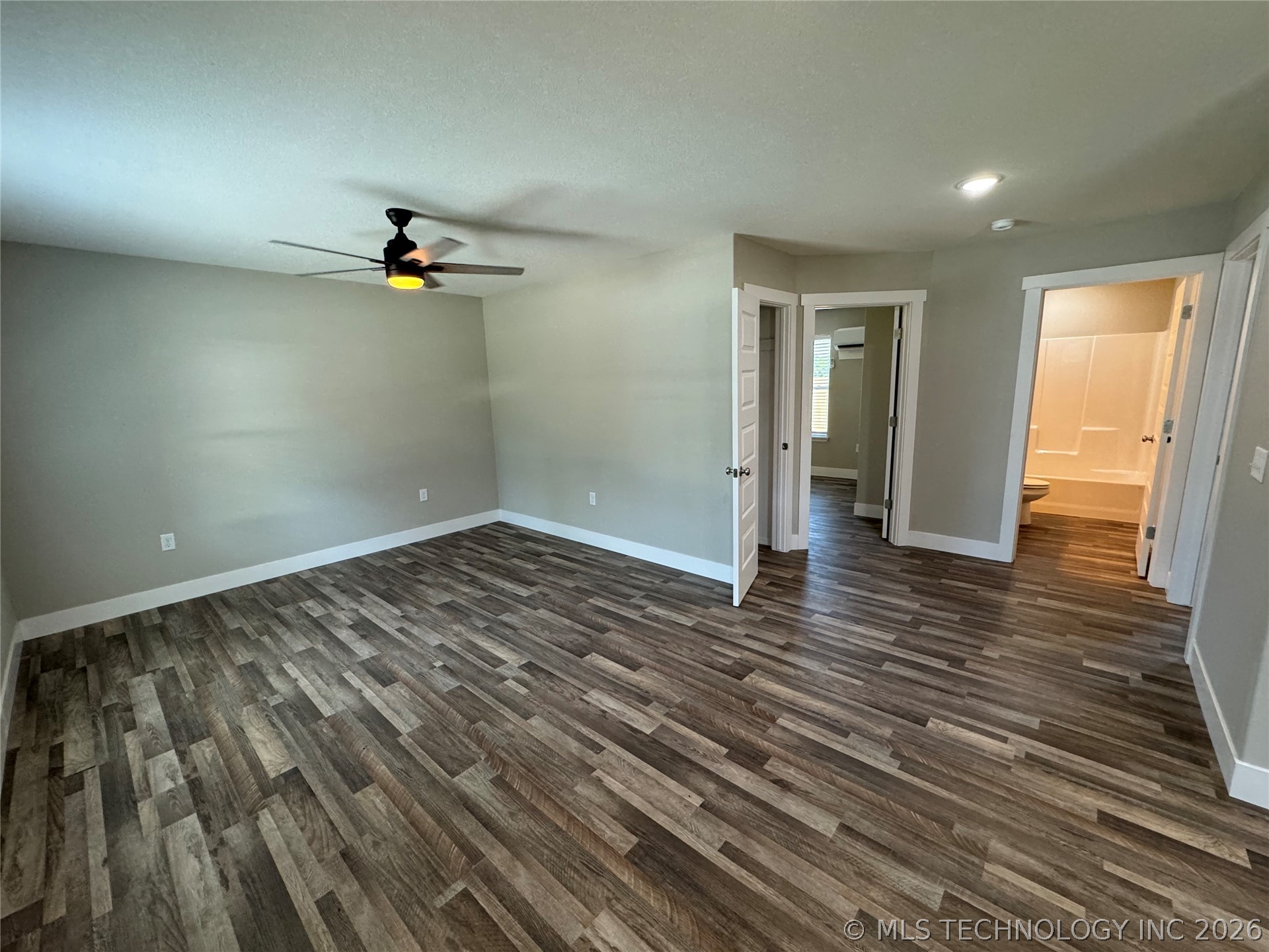1751 W Main Street Property Photo 18