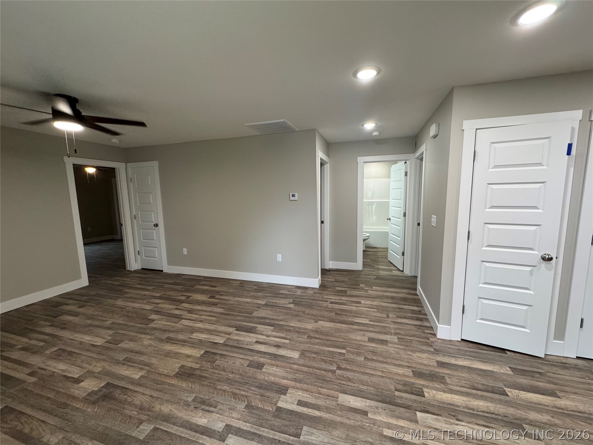 1751 W Main Street Property Photo 20
