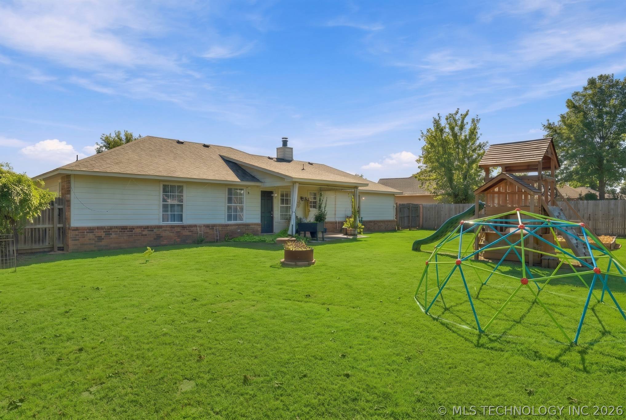 1100 S Hummingbird Lane Property Photo 27