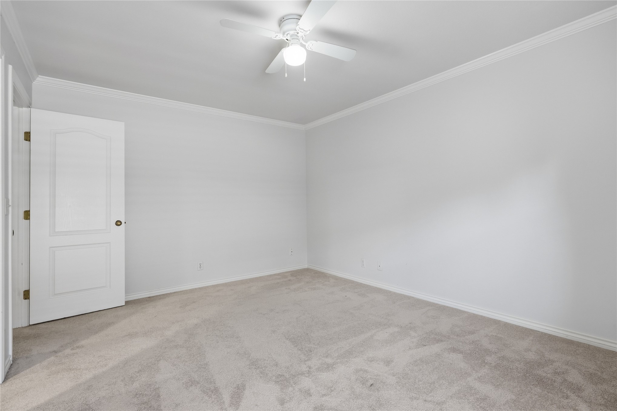 5816 S Knoxville Avenue Property Photo 36