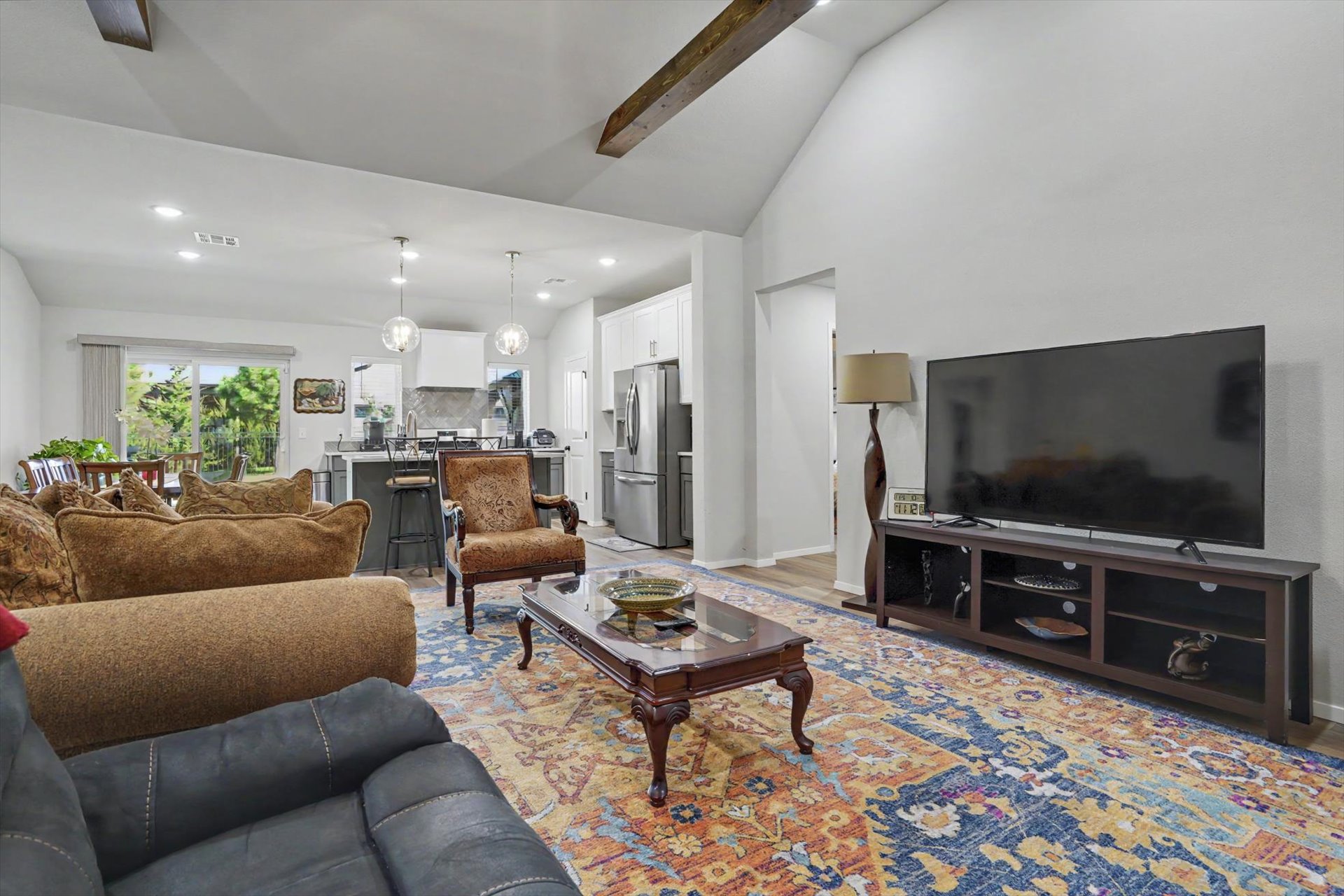 1705 E 138 Street Property Photo 5
