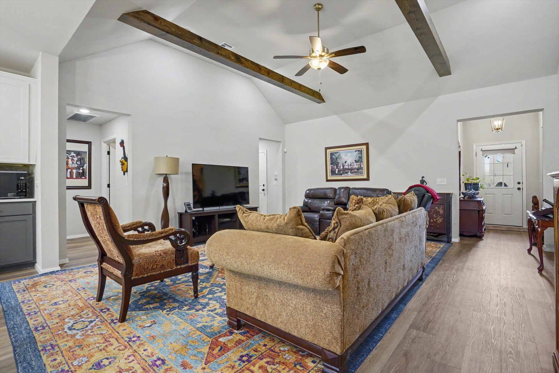 1705 E 138 Street Property Photo 8