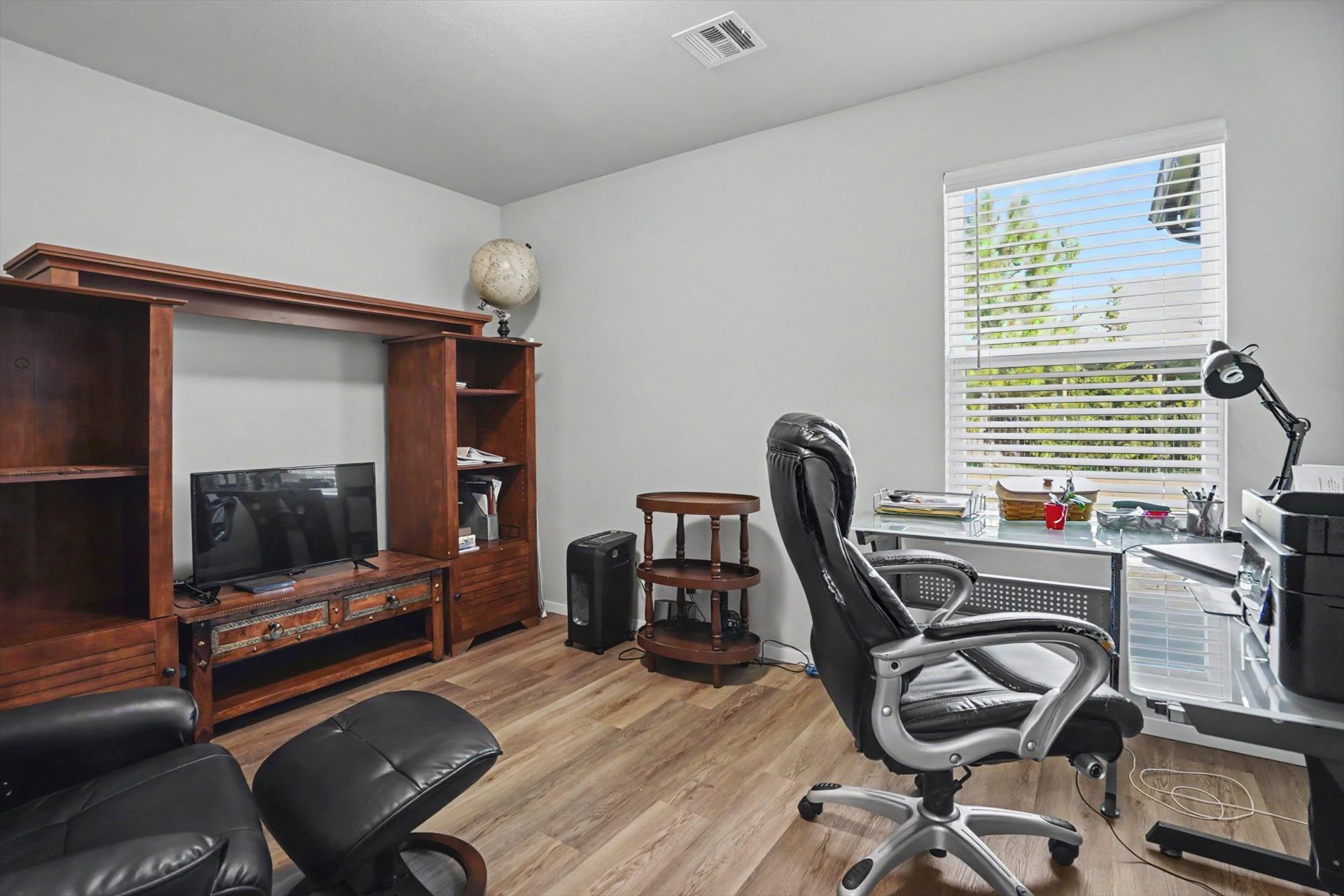 1705 E 138 Street Property Photo 25