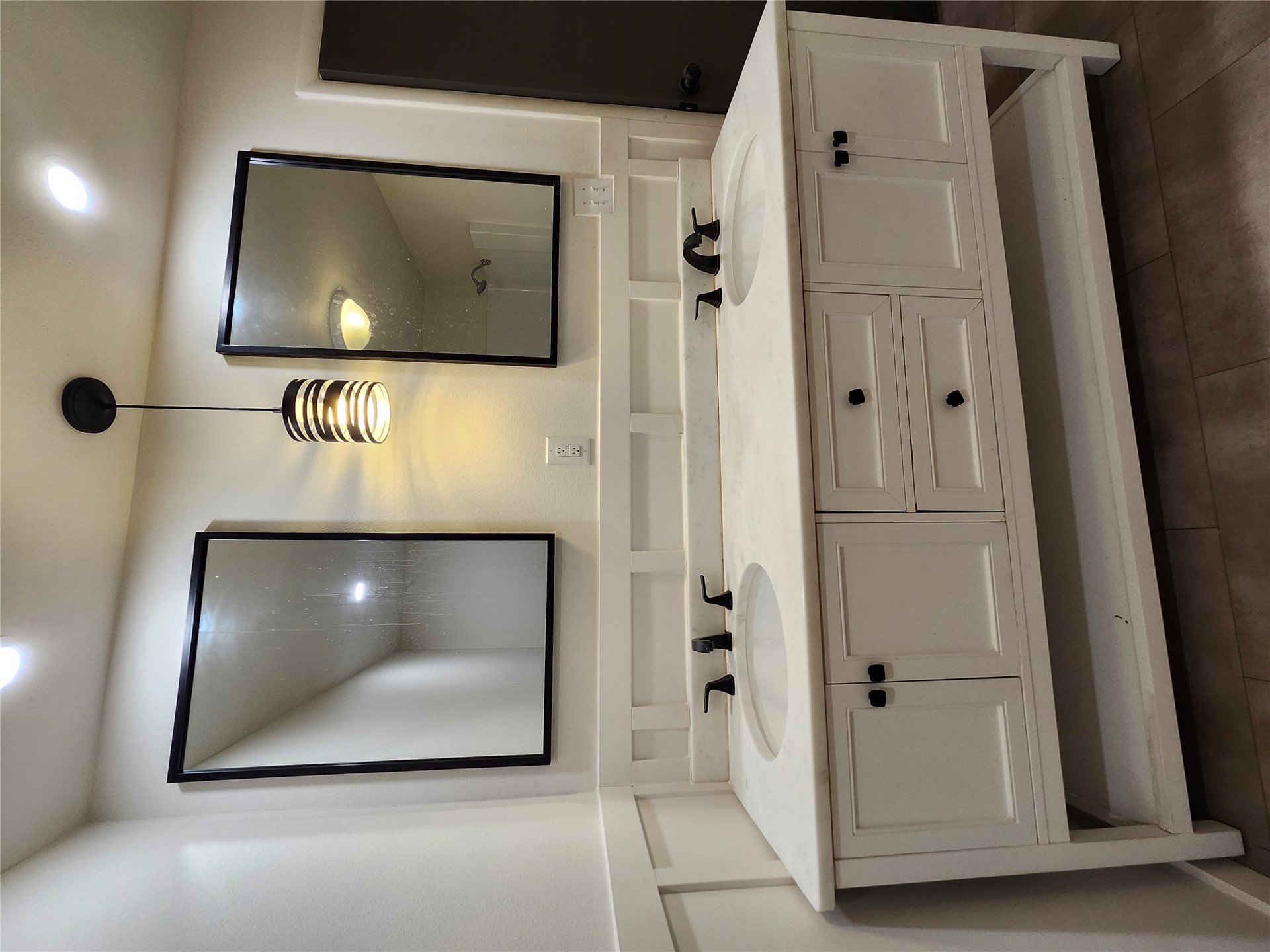 2033 Haskell Boulevard Property Photo 23