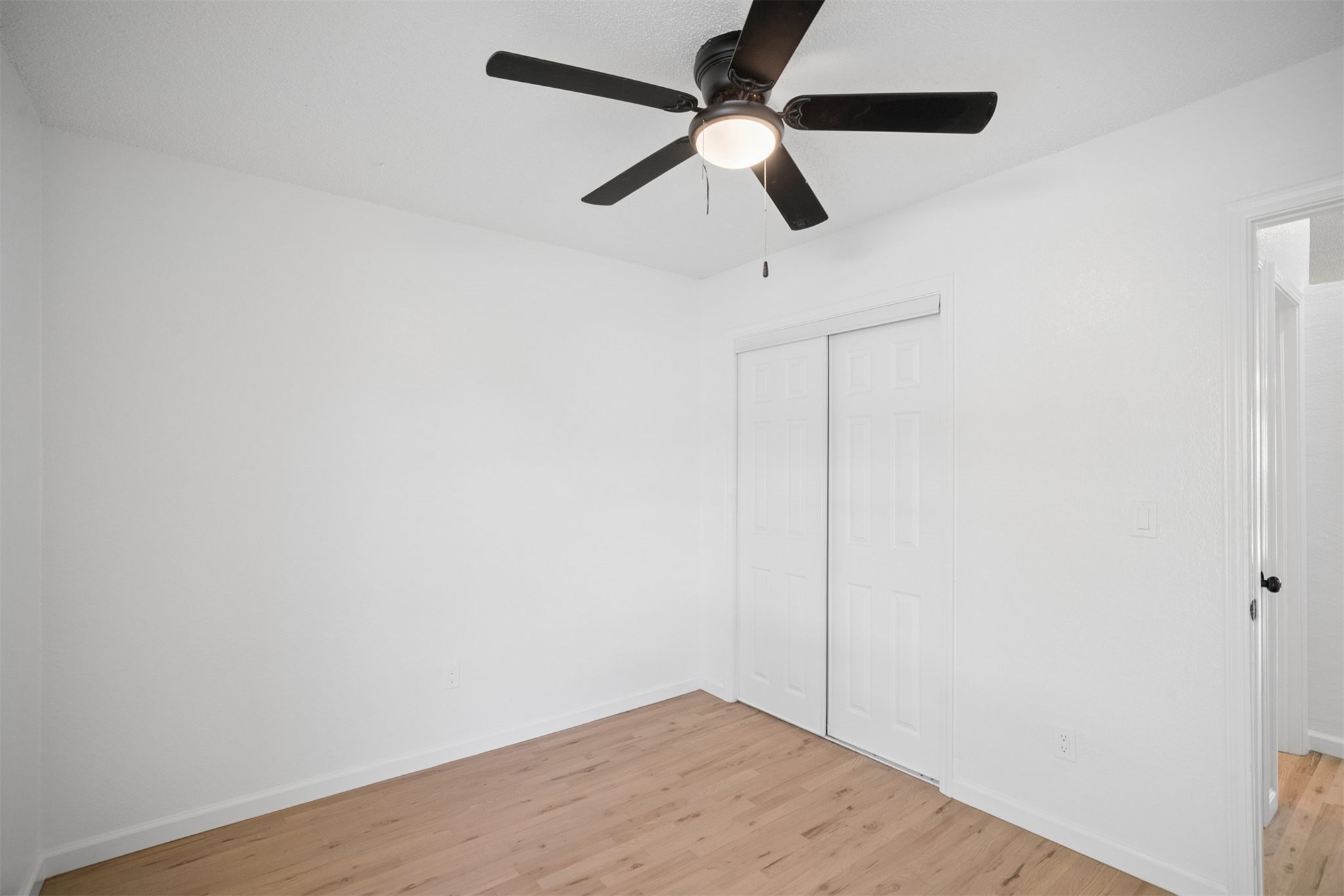 4500 S Elm Avenue Property Photo 25