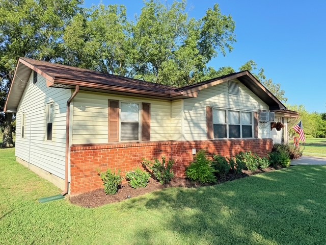 12413 S 114th W Property Photo 2