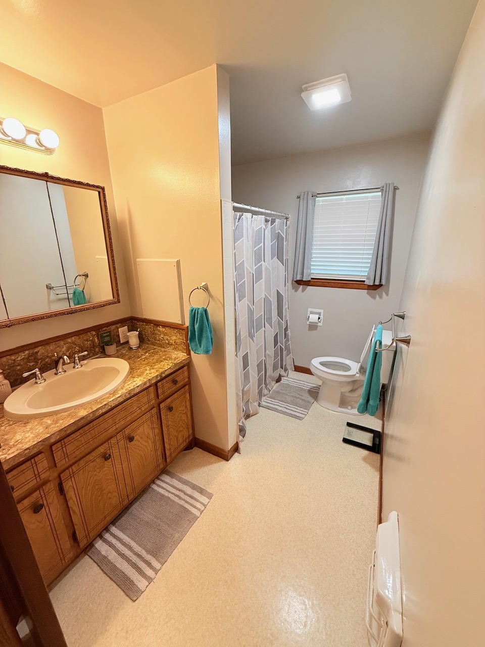 12413 S 114th W Property Photo 12