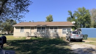 1124 W Pearl Street Property Photo 1