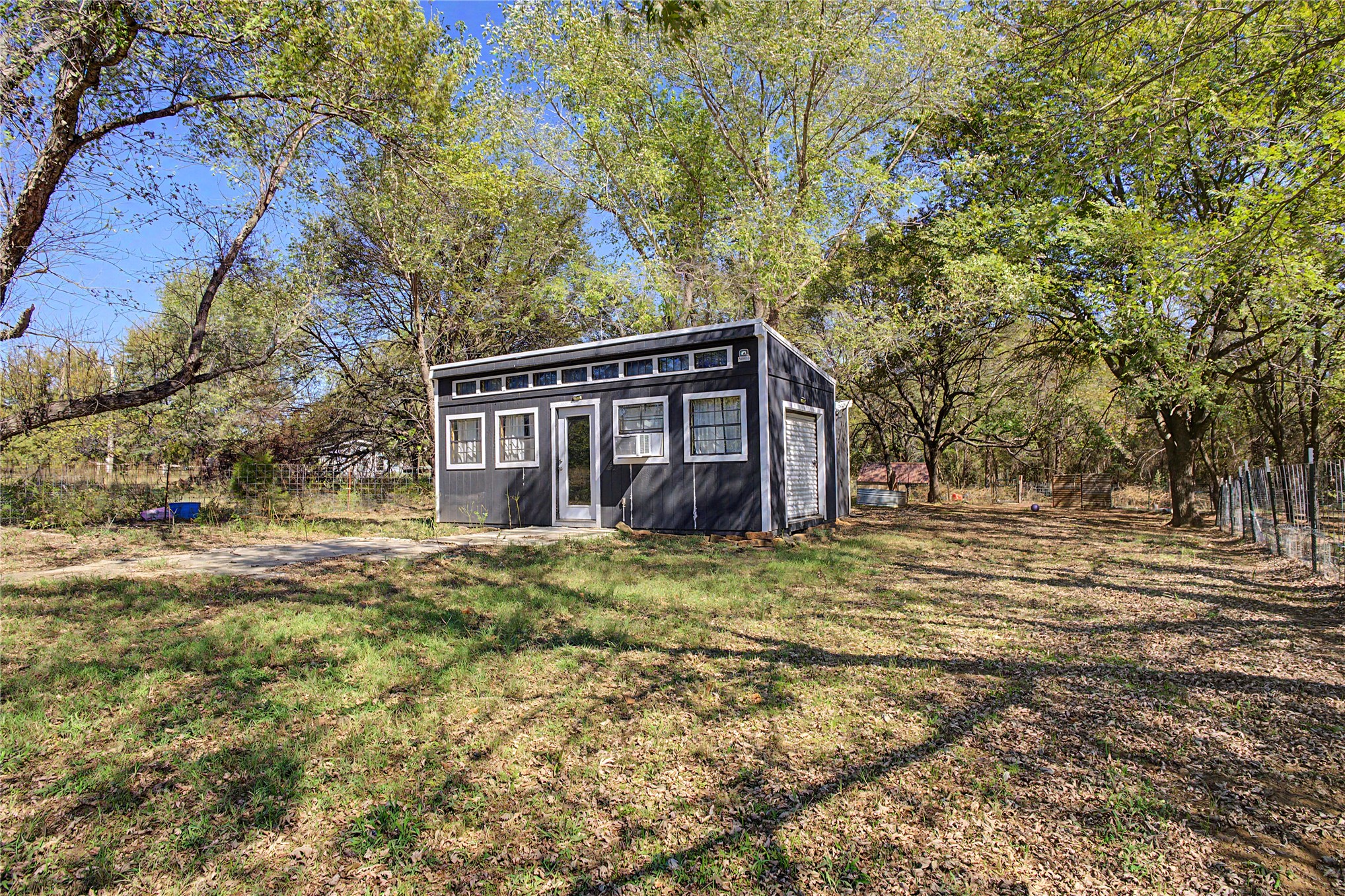 114949 S 4227 Property Photo 10