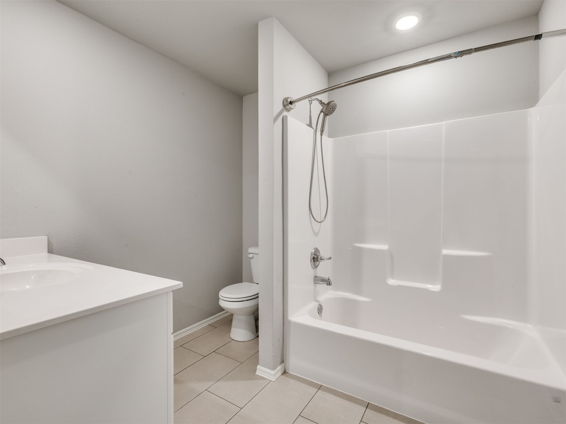 8913 N 63rd Avenue E Property Photo 38
