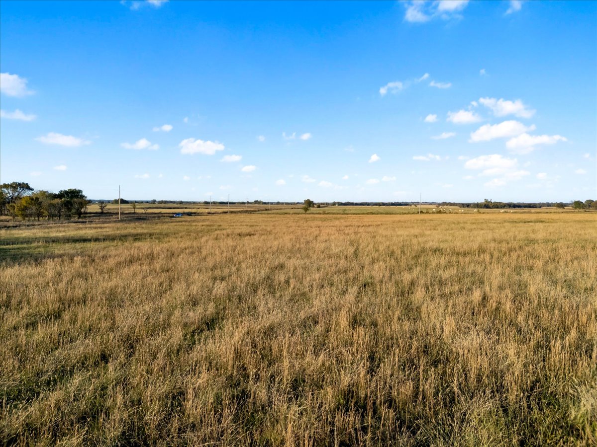 5 N 330 Road Property Photo 15