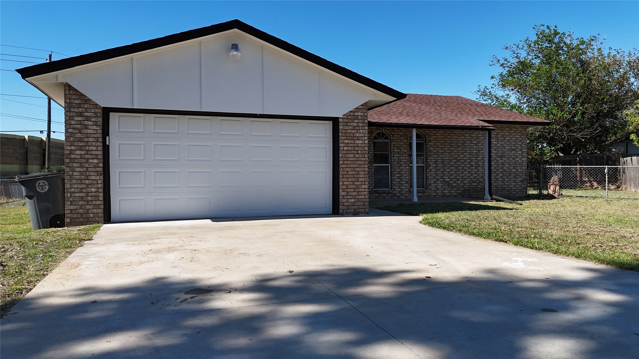 12903 E 32nd Street Property Photo 1