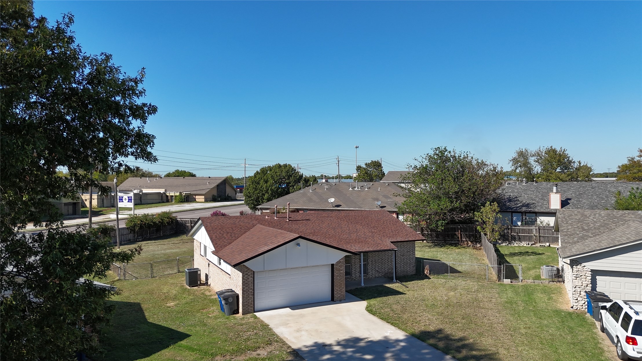 12903 E 32nd Street Property Photo 3