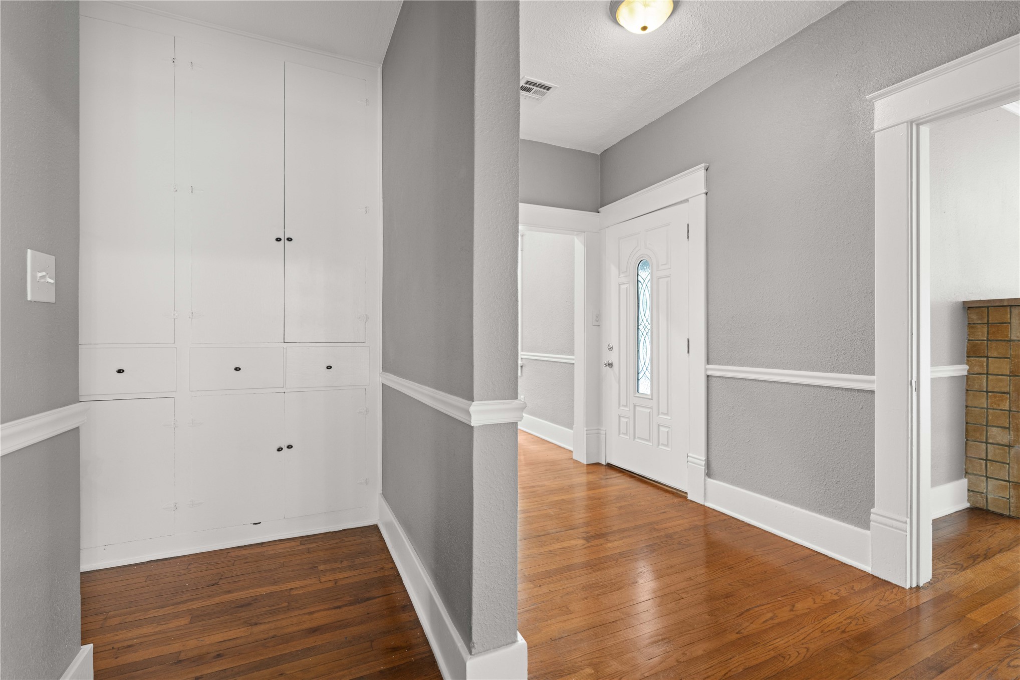 575 N 7th Street Property Photo 12