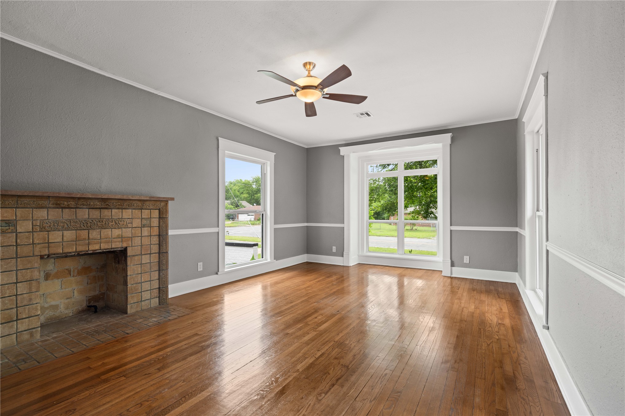 575 N 7th Street Property Photo 13
