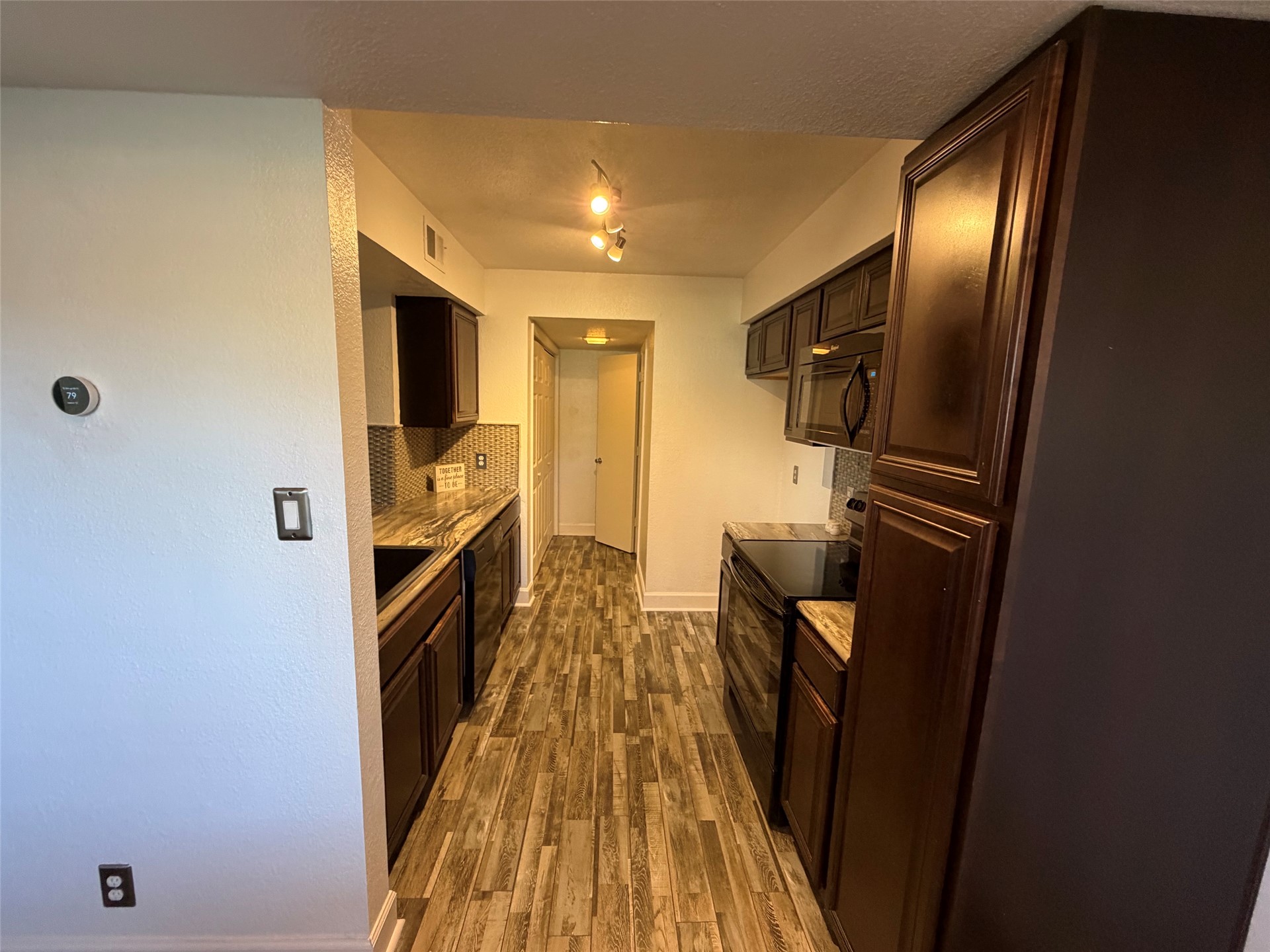 6357 S 80th East Avenue 3e Property Photo 9
