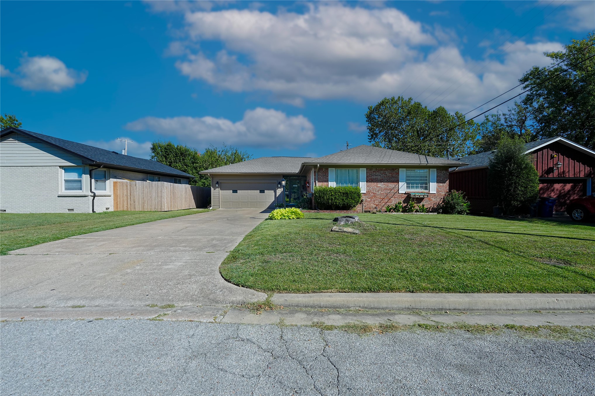2407 S Norwood Avenue Property Photo 24