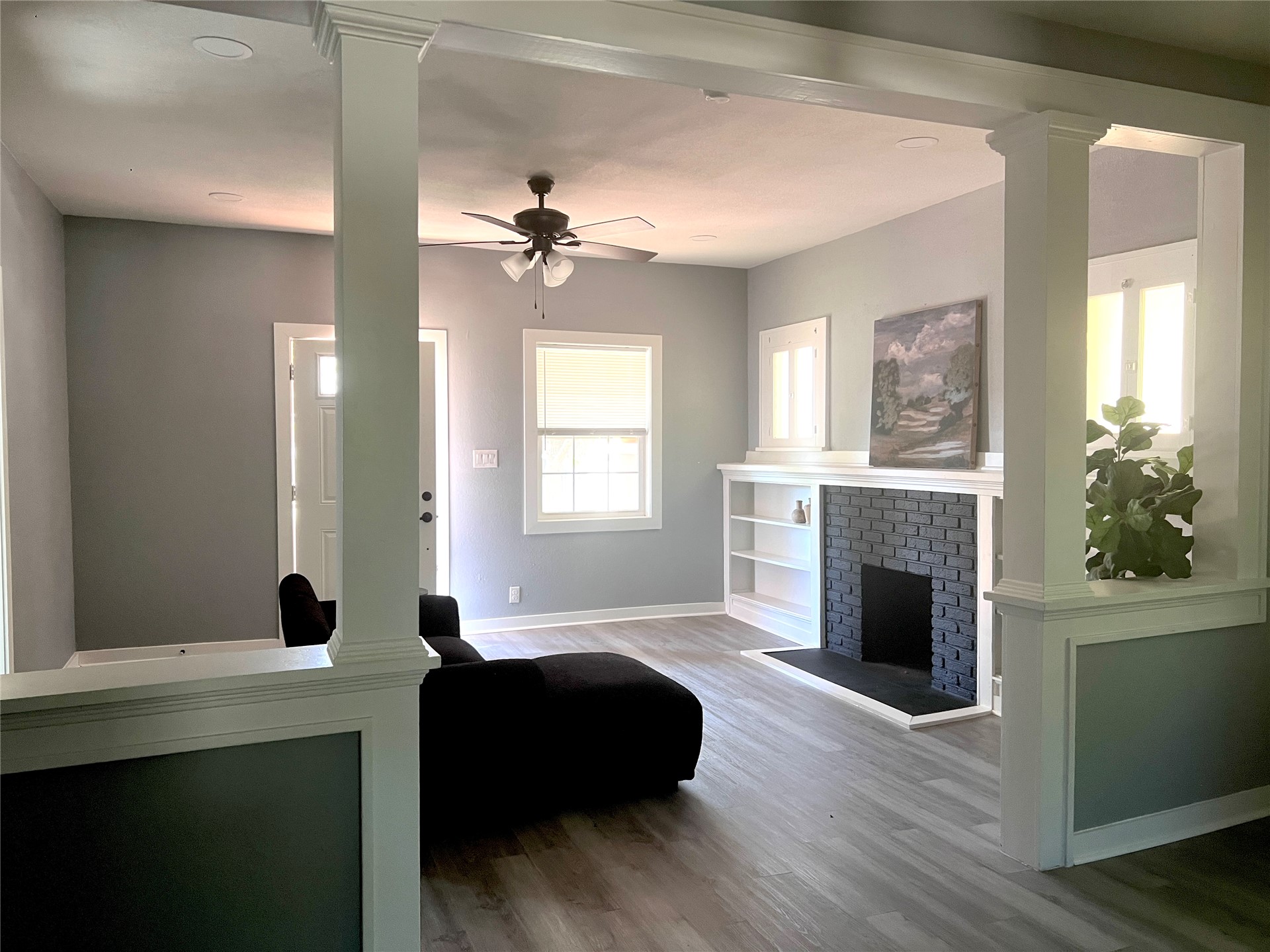 525 E Seminole Avenue Property Photo 6