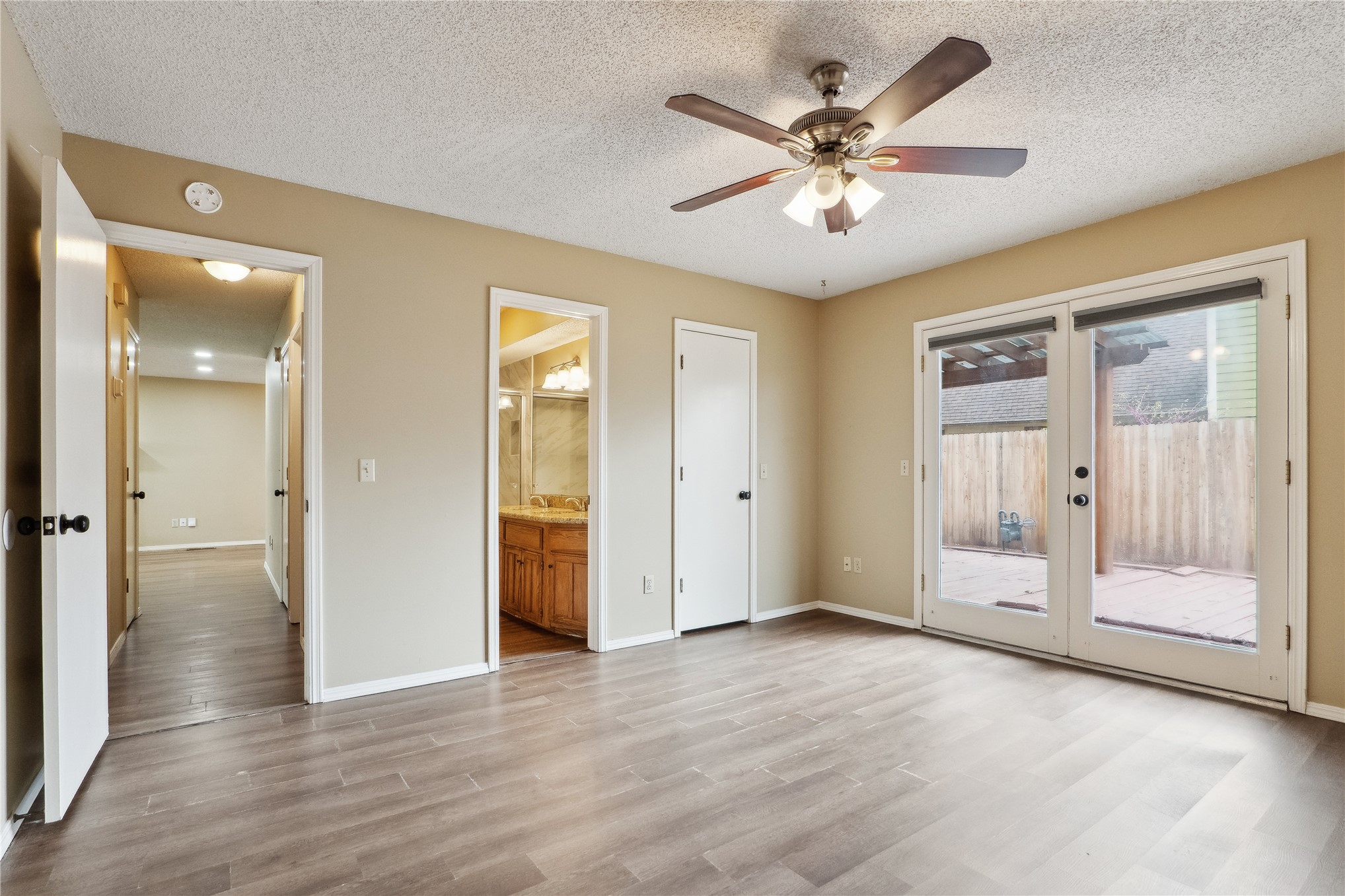 7735 S Trenton Avenue Property Photo 15