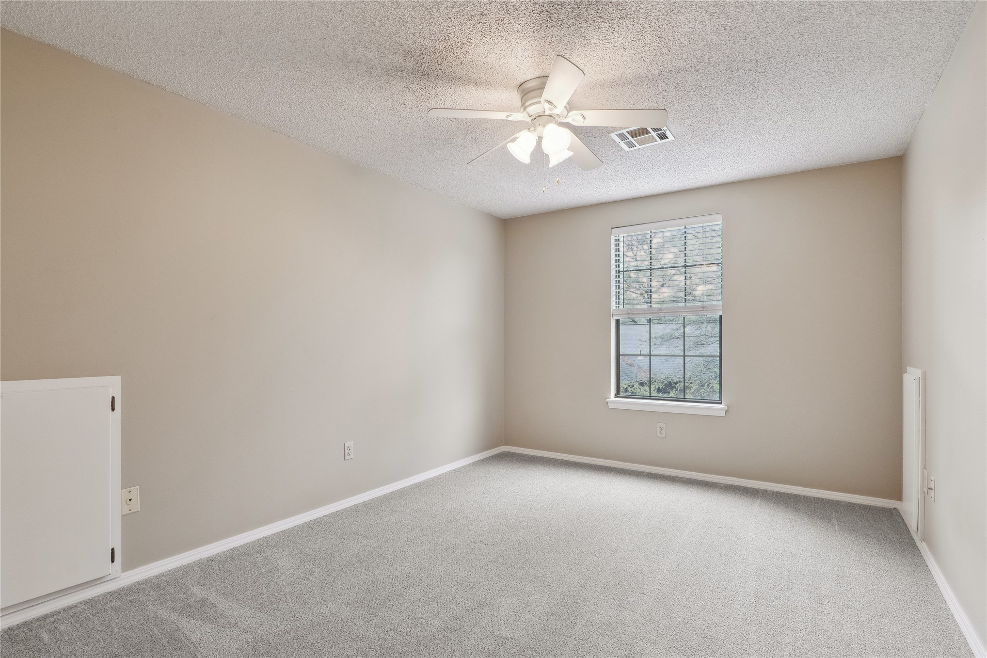 7735 S Trenton Avenue Property Photo 17