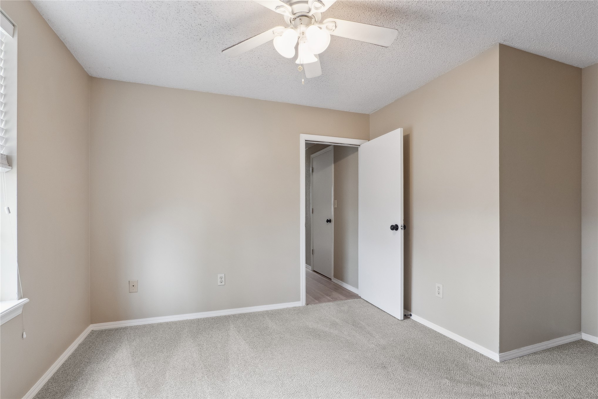 7735 S Trenton Avenue Property Photo 20
