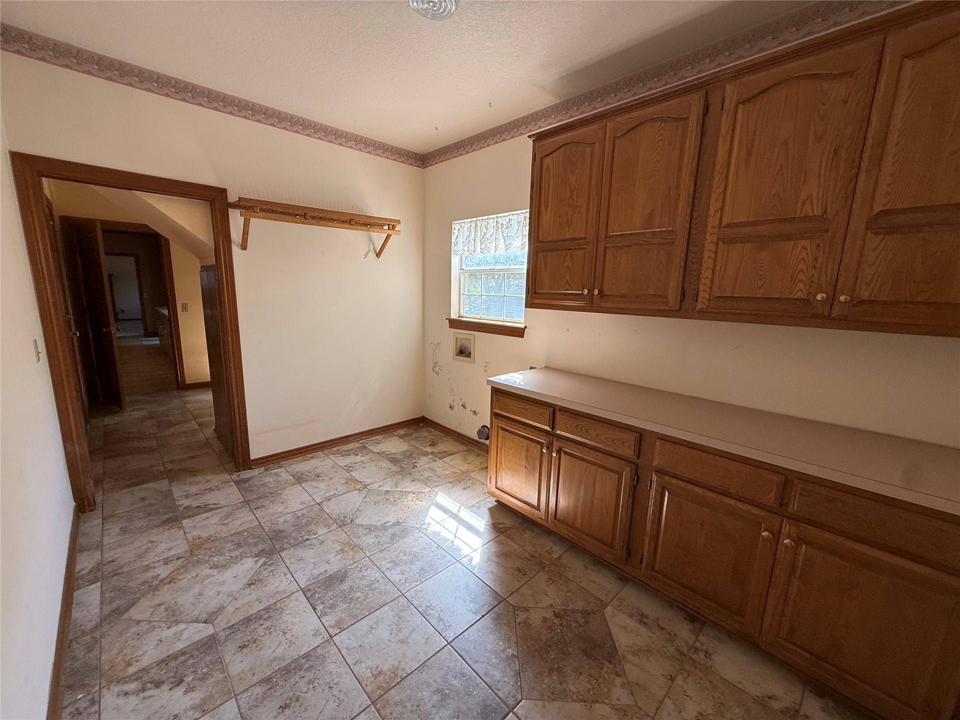 5110 E 86th Place Property Photo 14