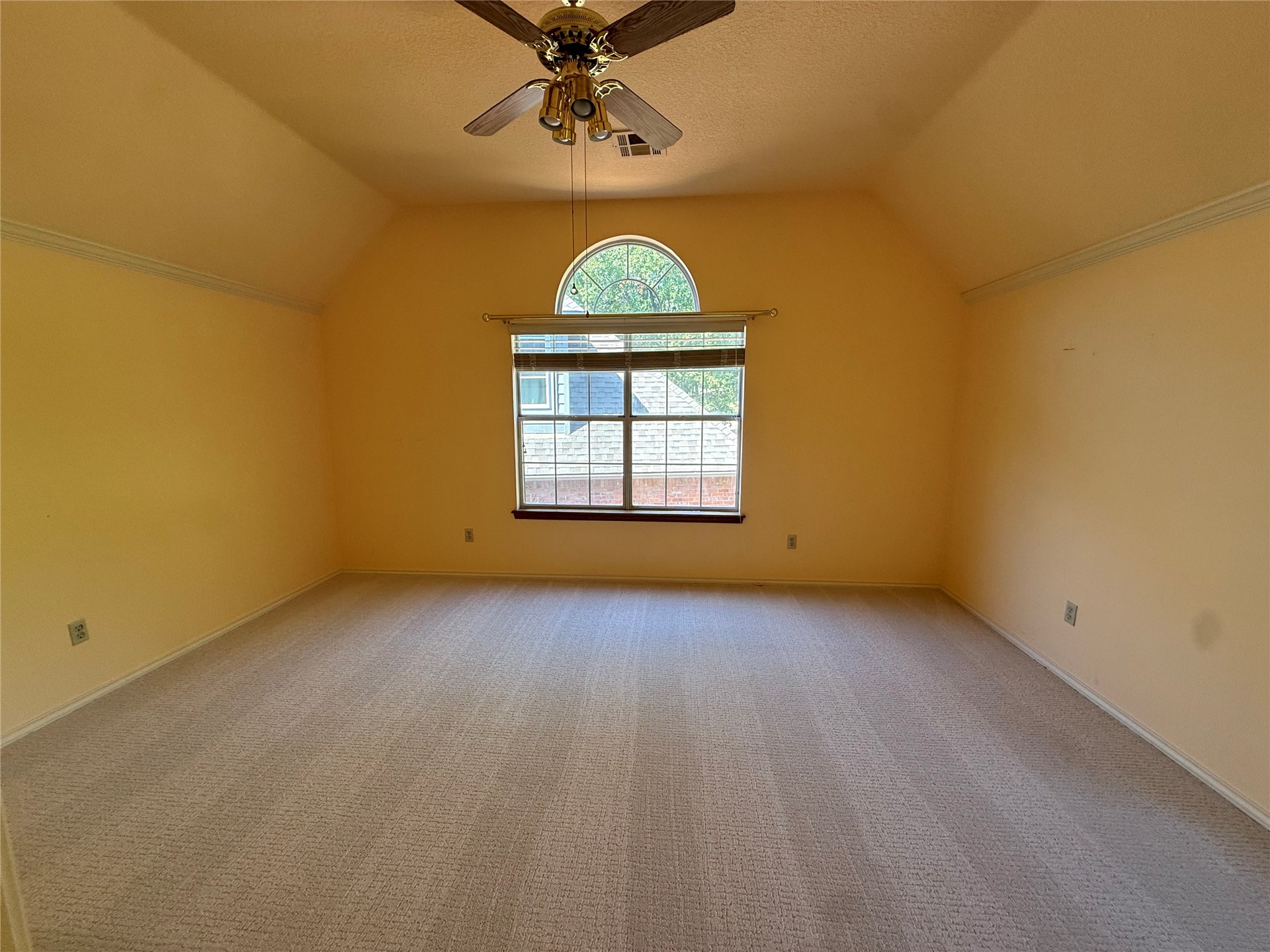 5110 E 86th Place Property Photo 15
