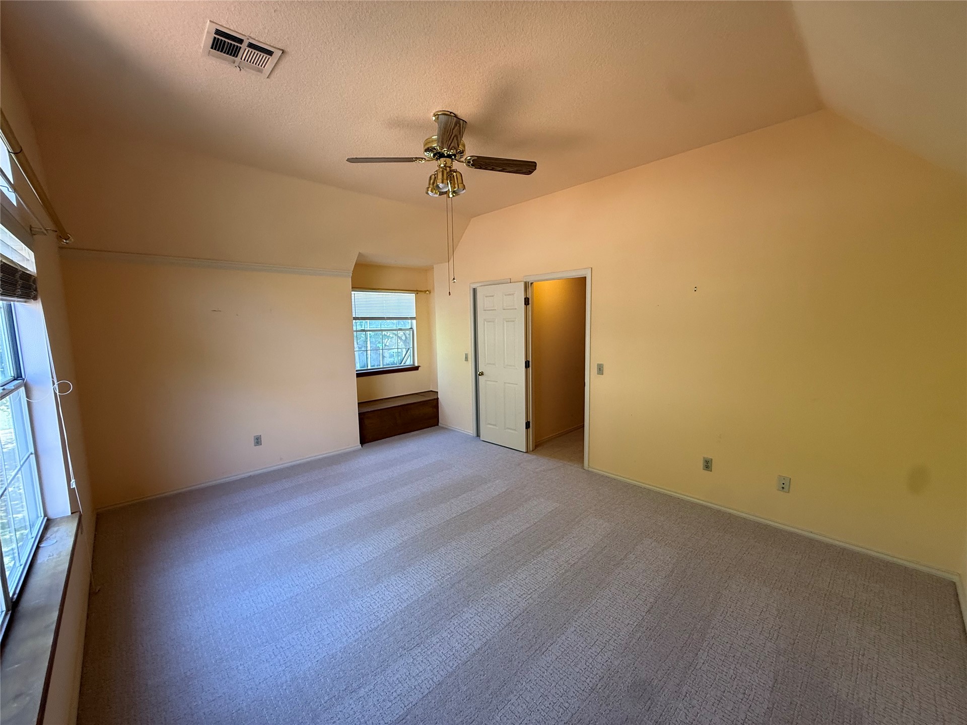5110 E 86th Place Property Photo 16