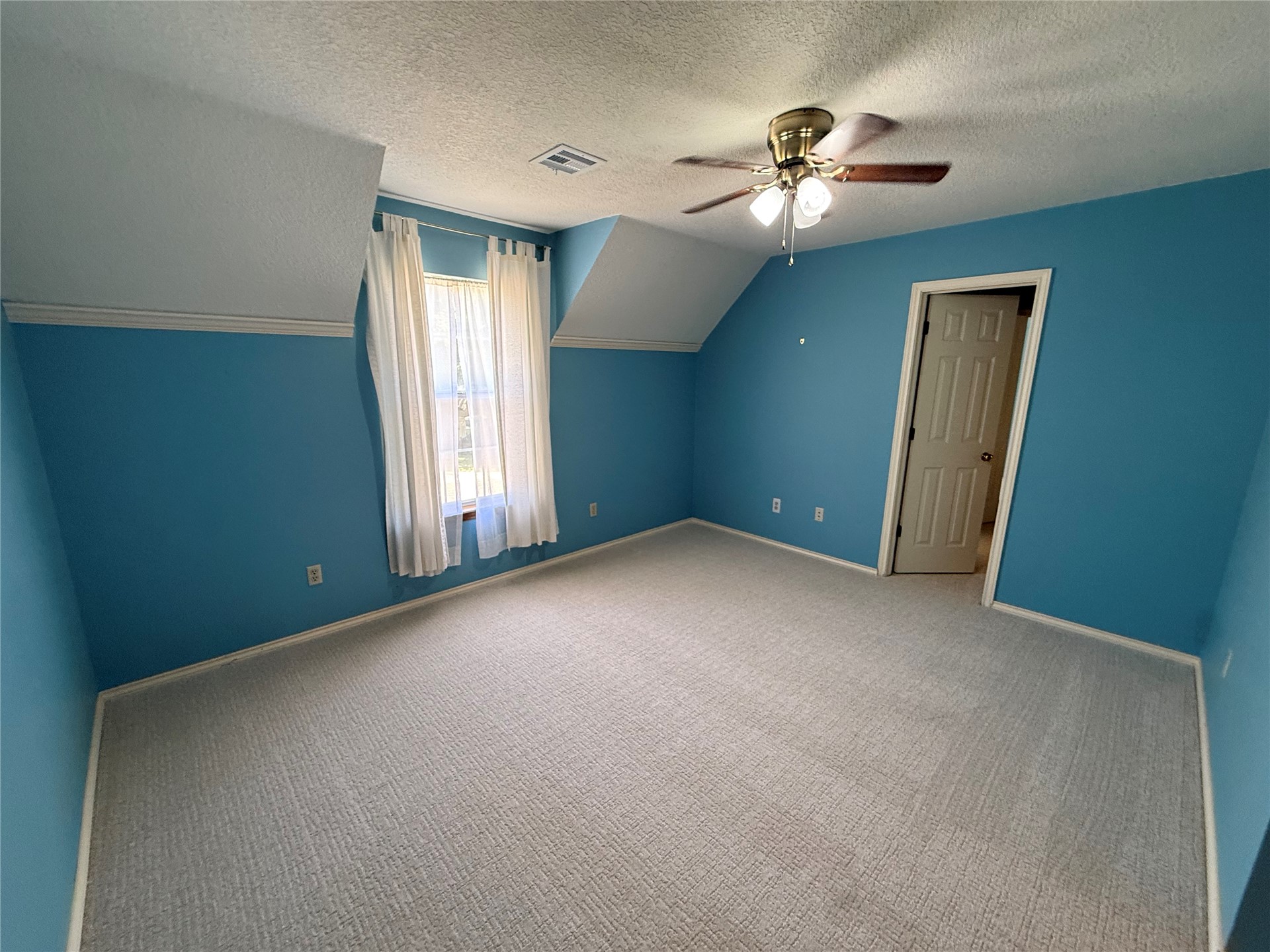 5110 E 86th Place Property Photo 18