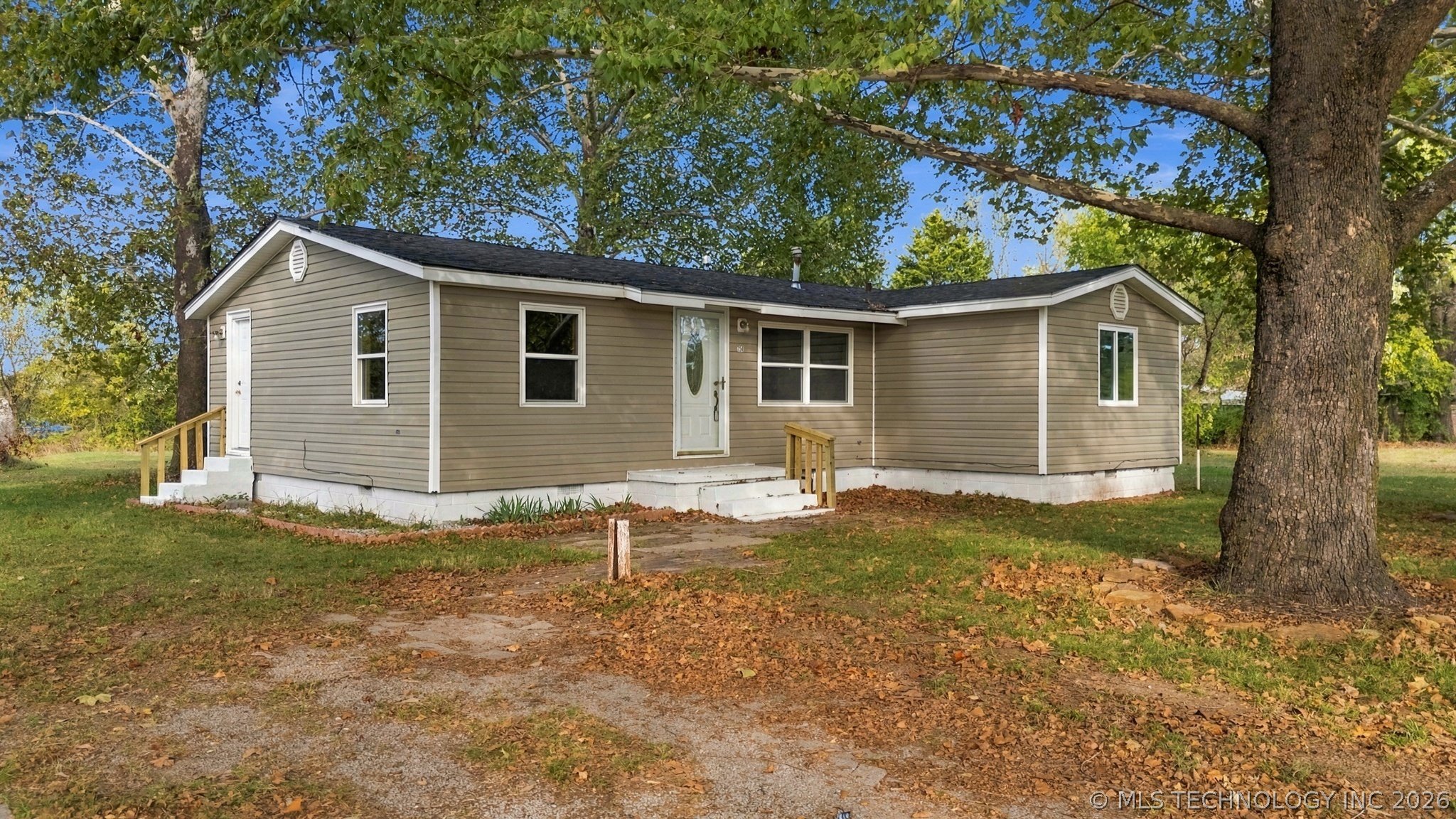 754 S Cedar Street Property Photo 1