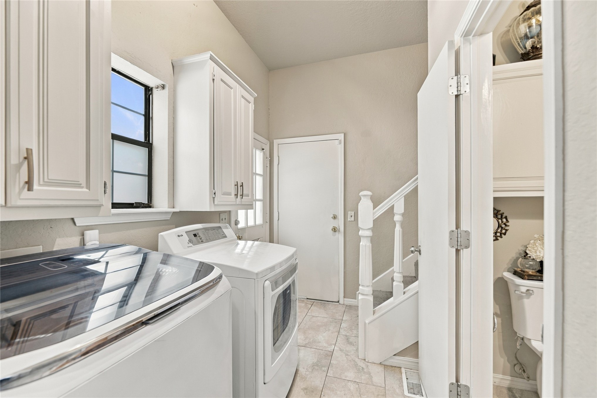 7121 E 100th Place Property Photo 17