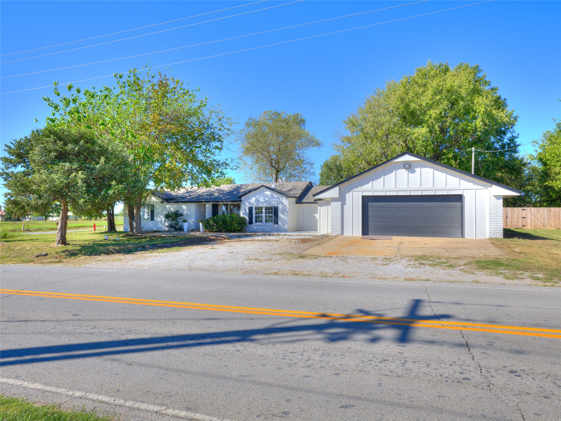 17096 S Yale Avenue Property Photo 4
