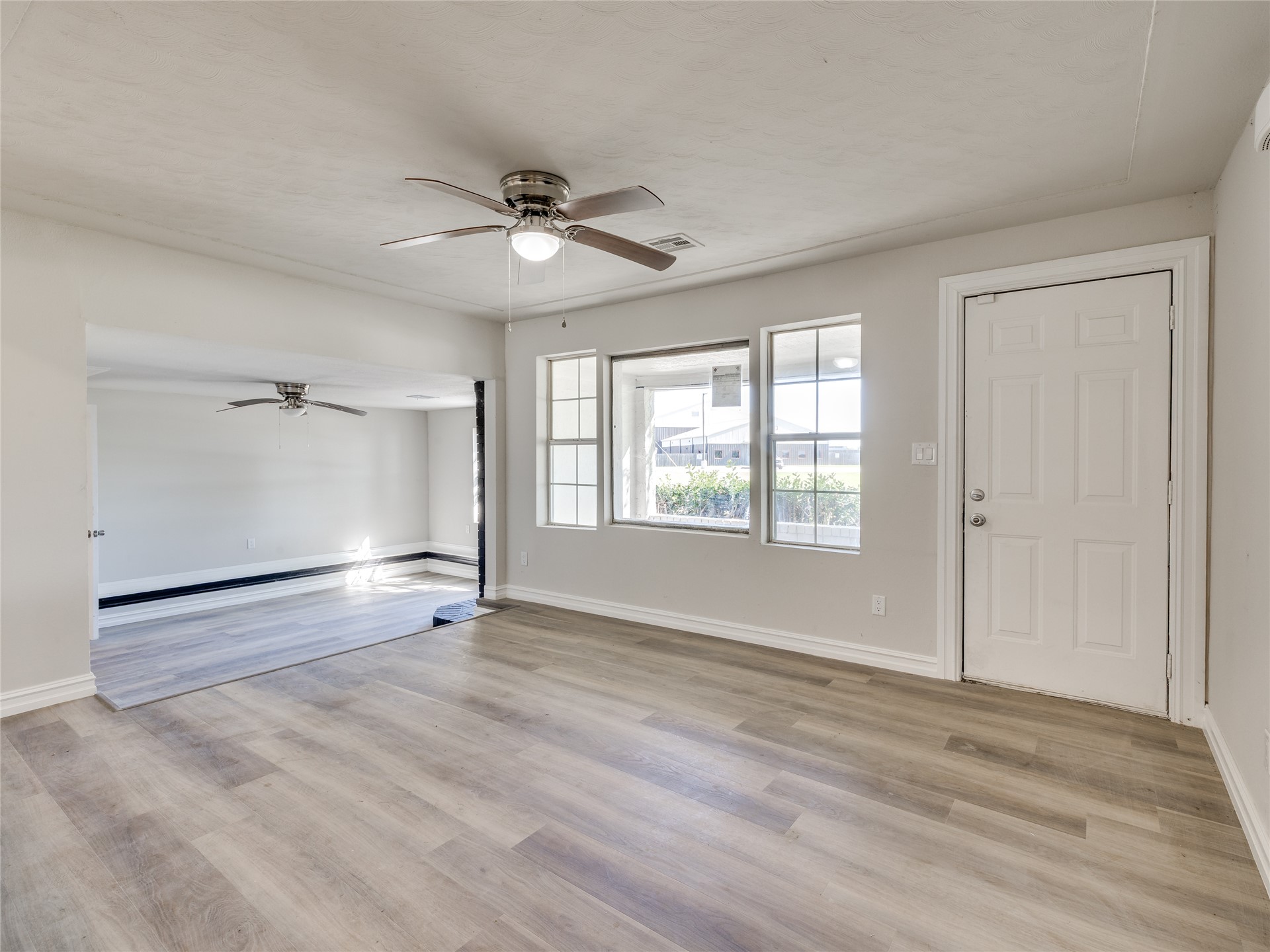 17096 S Yale Avenue Property Photo 7