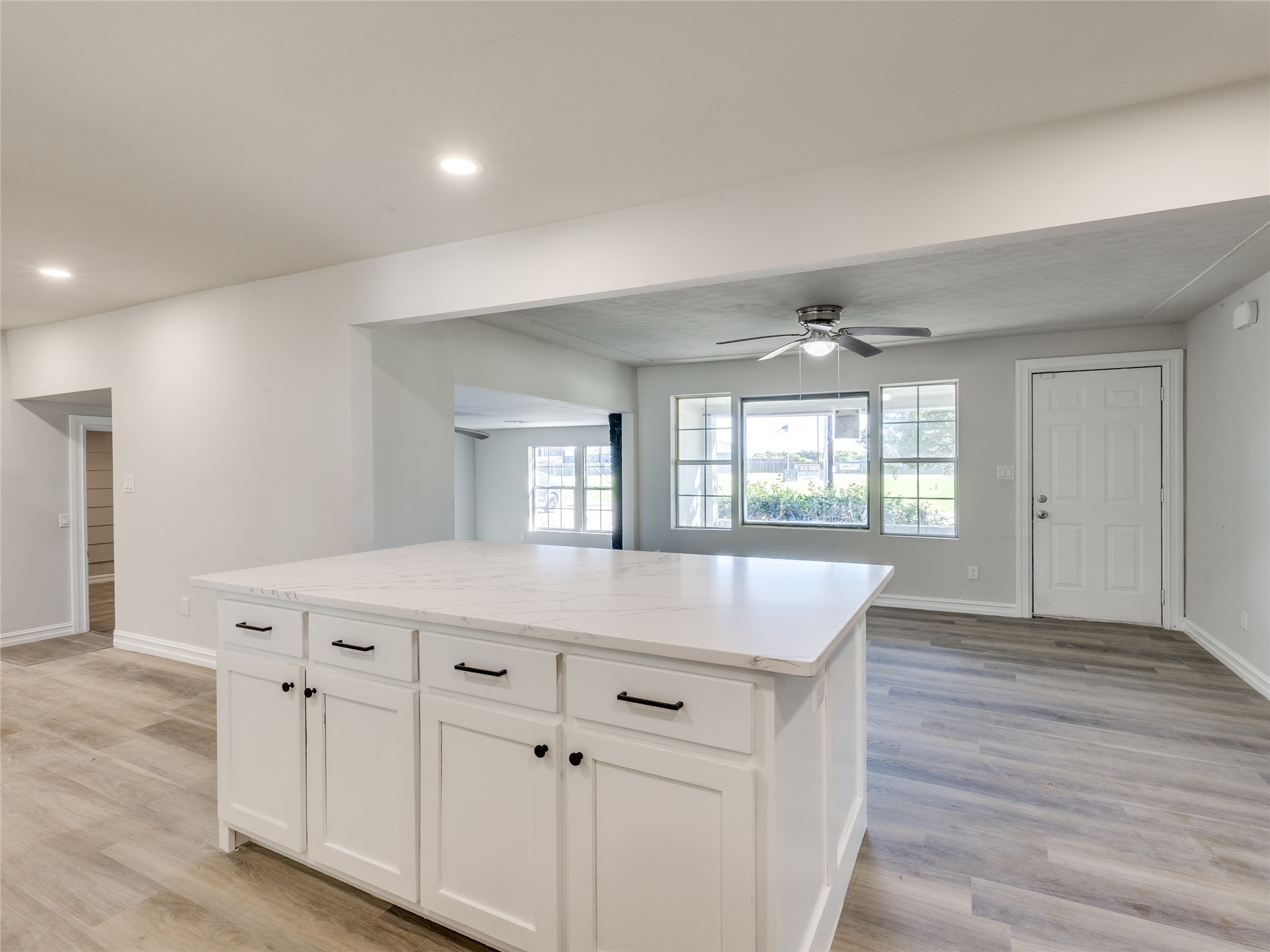 17096 S Yale Avenue Property Photo 13