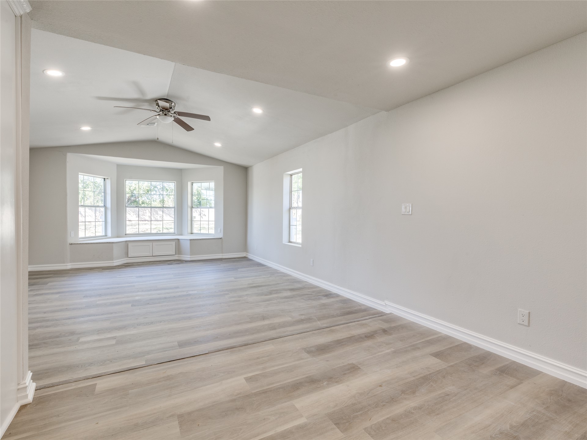 17096 S Yale Avenue Property Photo 38