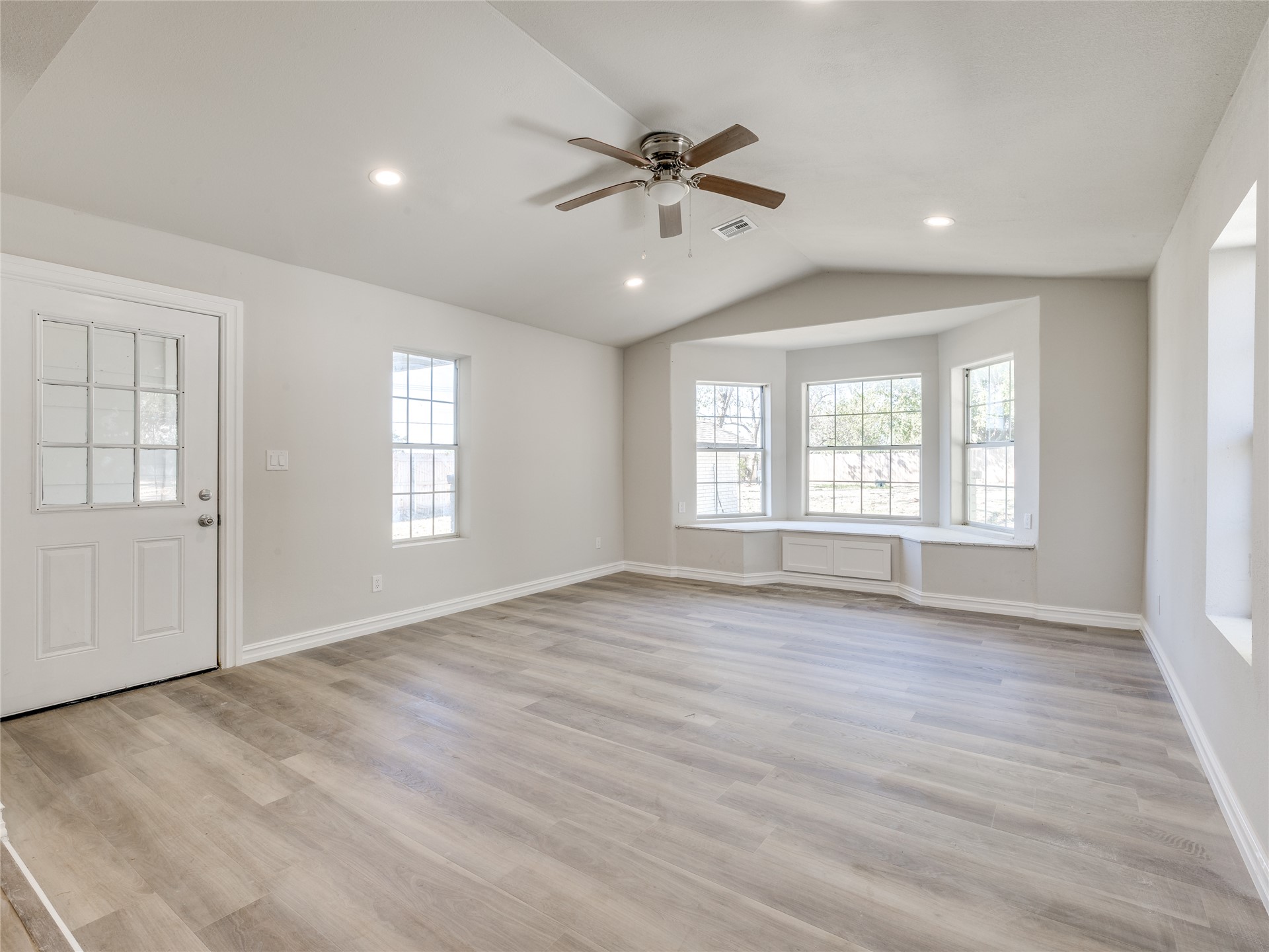 17096 S Yale Avenue Property Photo 41