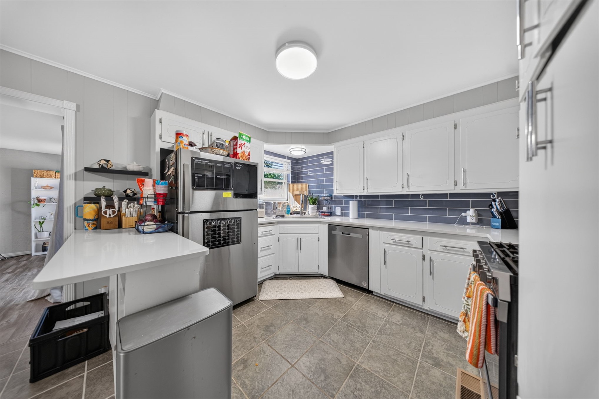 322 N Cedar Street Property Photo 7