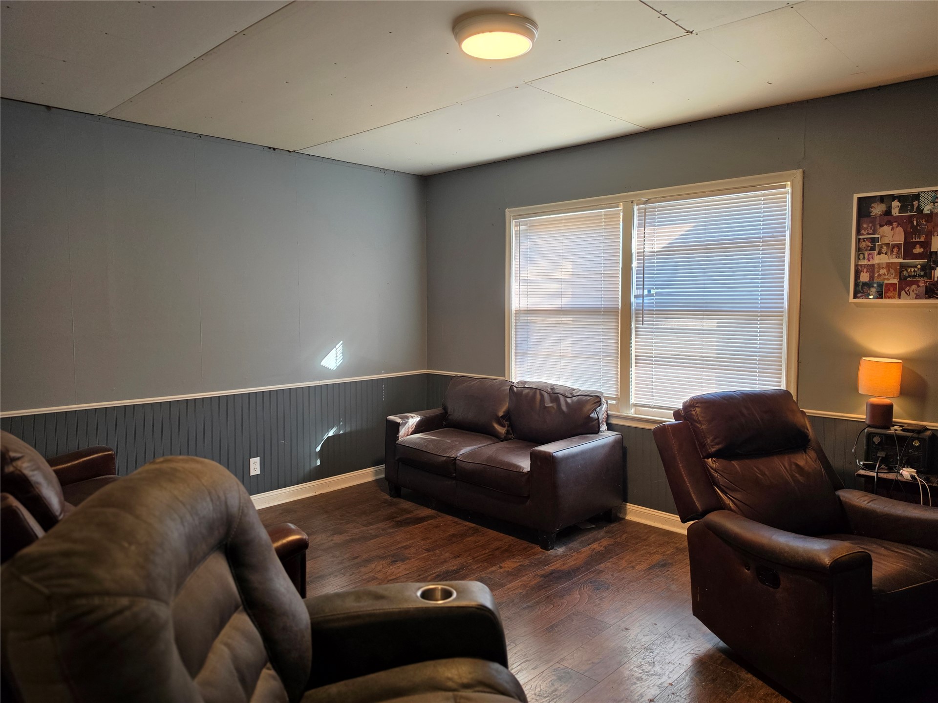 1810 W Spring Street Property Photo 5